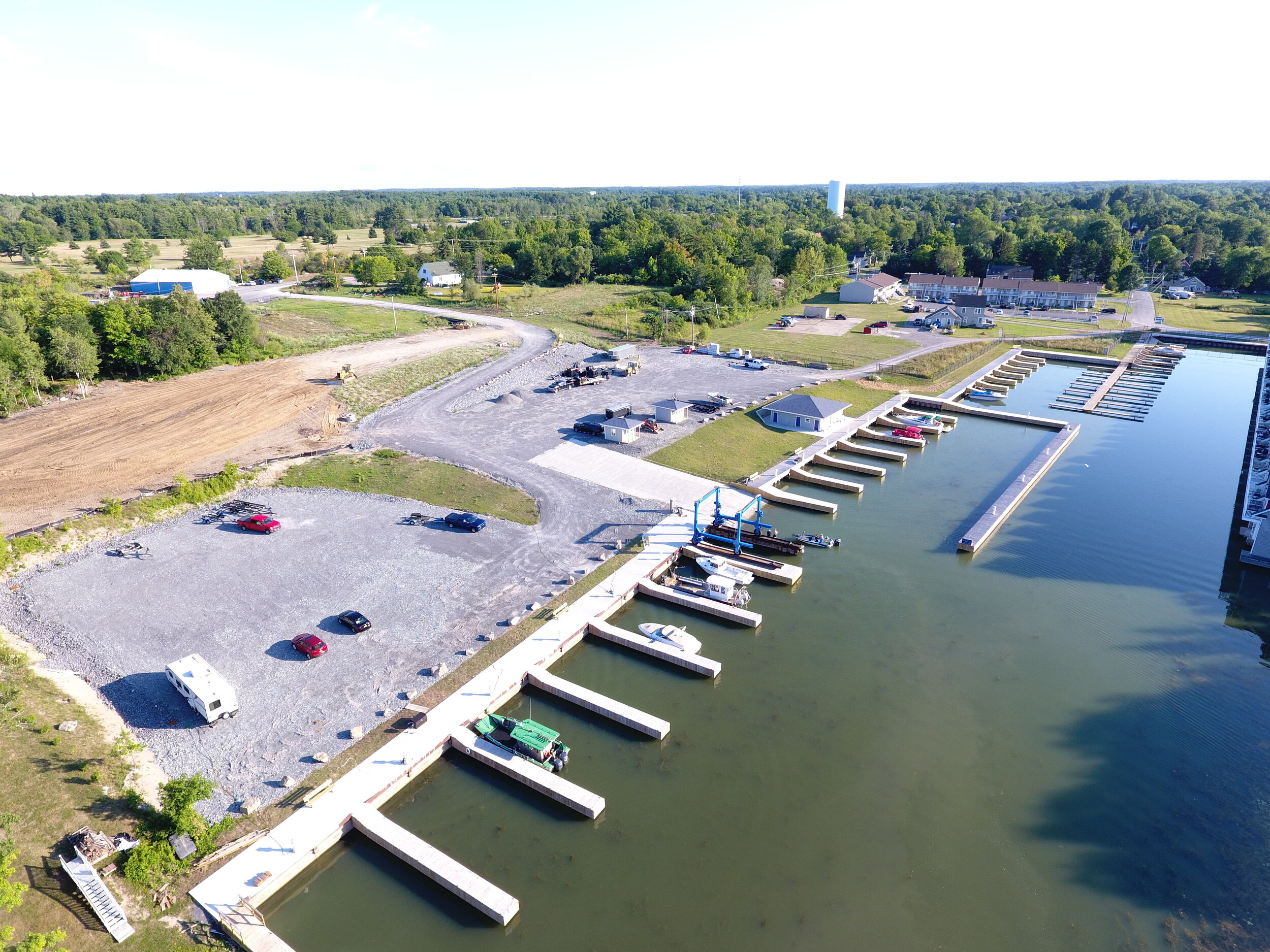 Trailer and/or Vehicle Parking (Per Day)