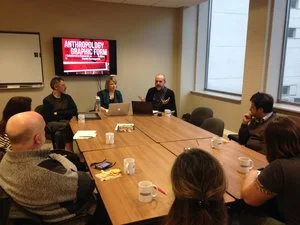 Anthropologie et forme graphique: Recherche collaborative sur la politique du travail dans la Bosnie-Herzégovine post-socialiste