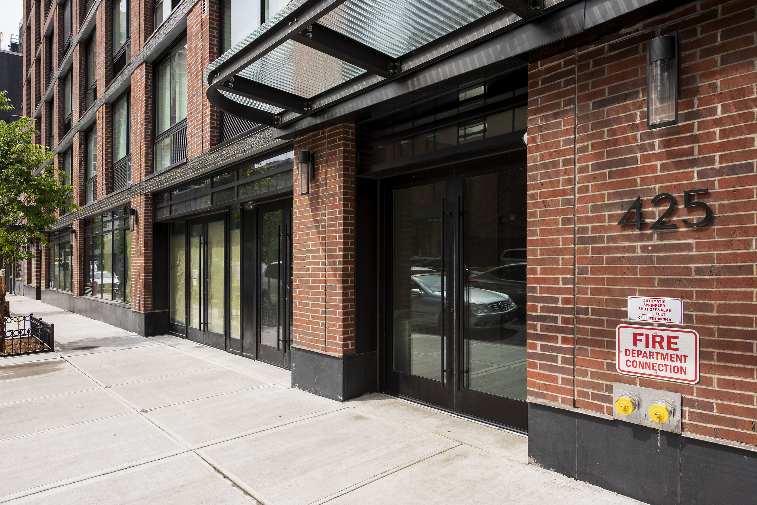 425 West 18th Street_Retail.jpg