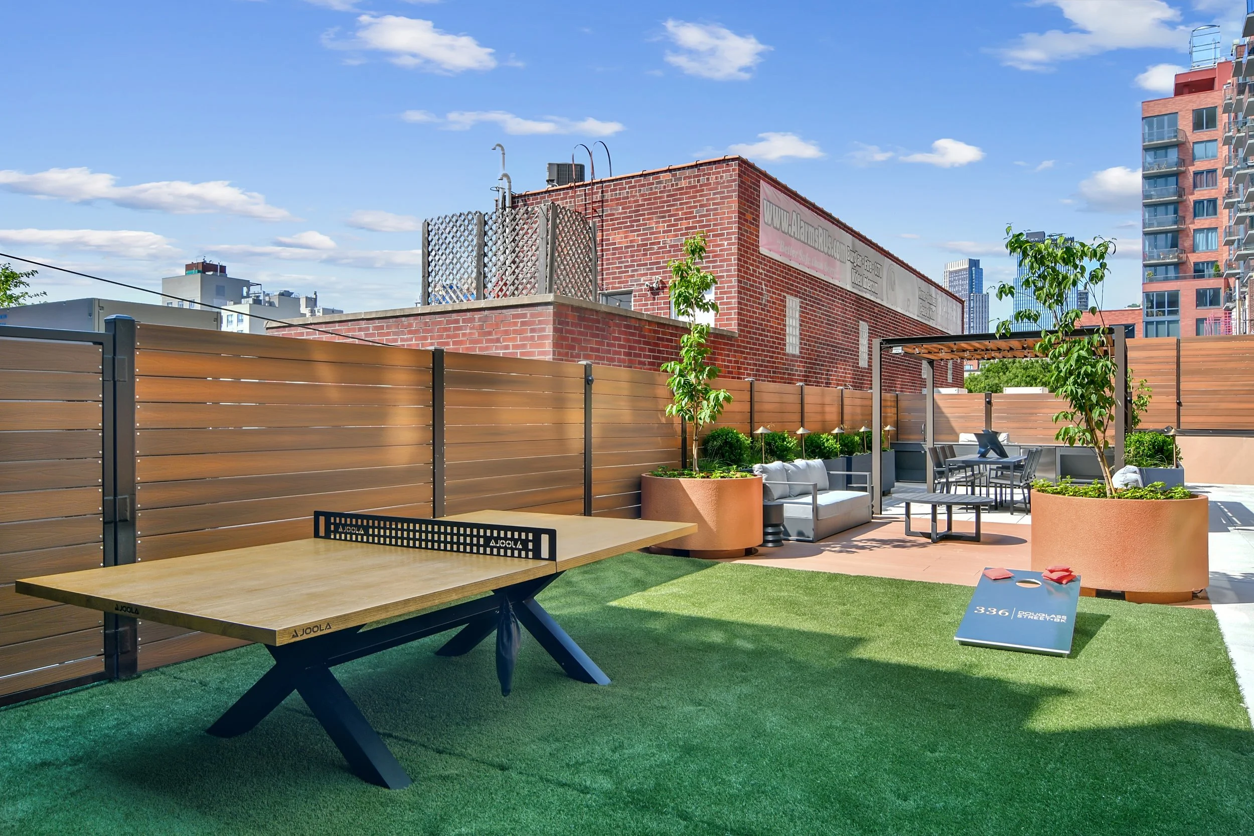 Gowanus - 2nd Floor terrace 2.jpg