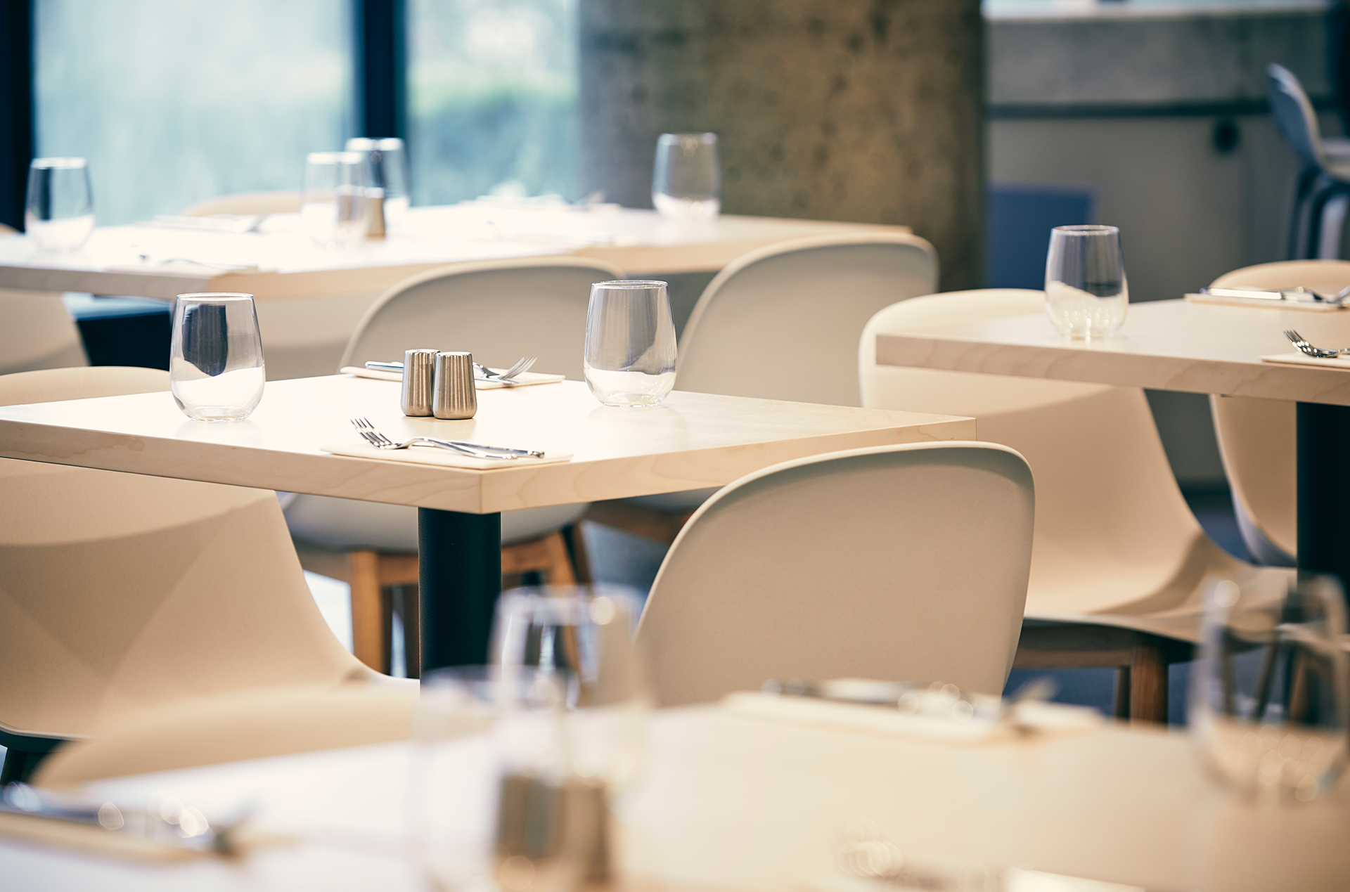 restaurant startup costs Canada