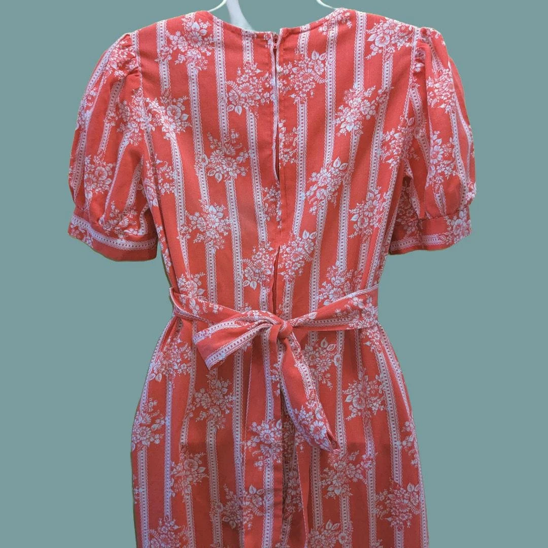 https://i.etsystatic.com/6972438/r/il/9db883/7073123563/il_fullxfull.7073123563_qdpk.jpg