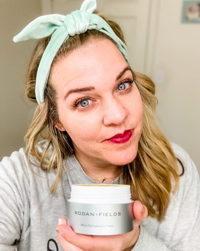 Who&rsquo;s ready to Treat Yo&rsquo; Self?🙋🏼&zwj;♀️
.

It&rsquo;s officially GALENTINE&rsquo;S day💕 and I&rsquo;ve got freebies for you!! .

If you&rsquo;ve been waiting for the perfect time to try this #1 skincare brand, NOW is the time!! 💃
.

F