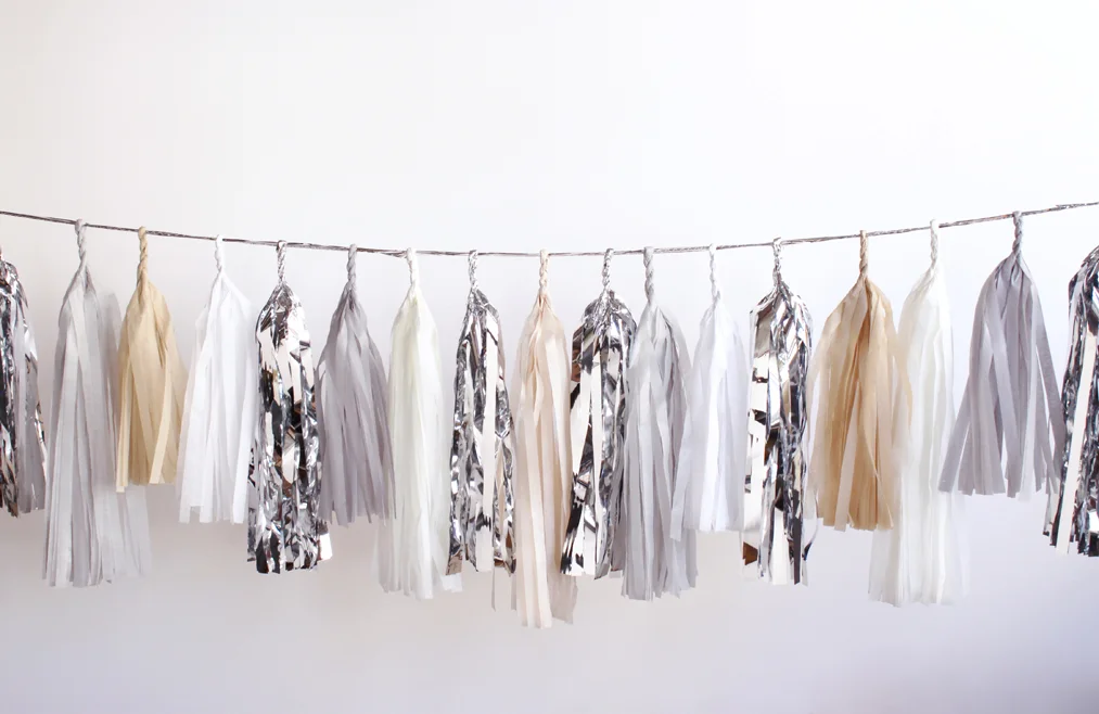 Tassel Garland-Neutral w/ Silver