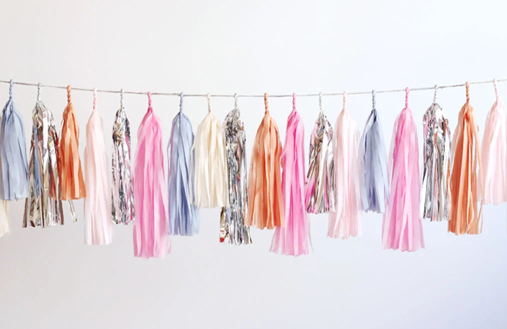 Tassel Garland-Powder
