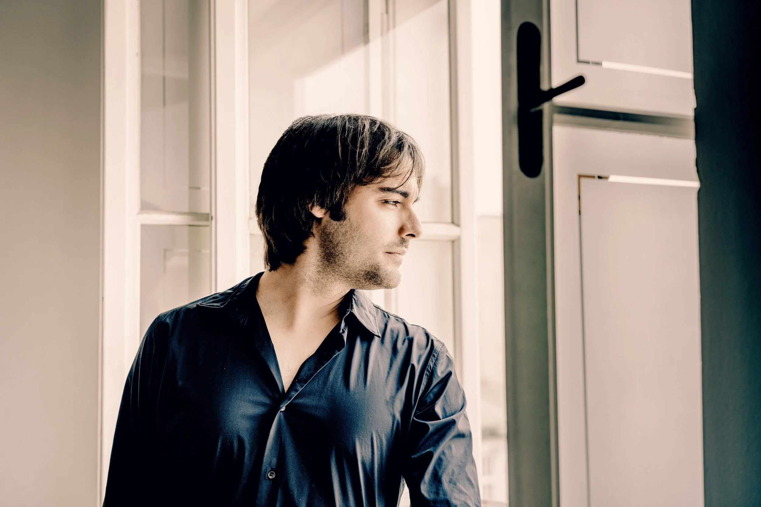 Alan Kwiek and Ana Chaves perform "Primera Pedra" at Salle Cortot (Paris, France)