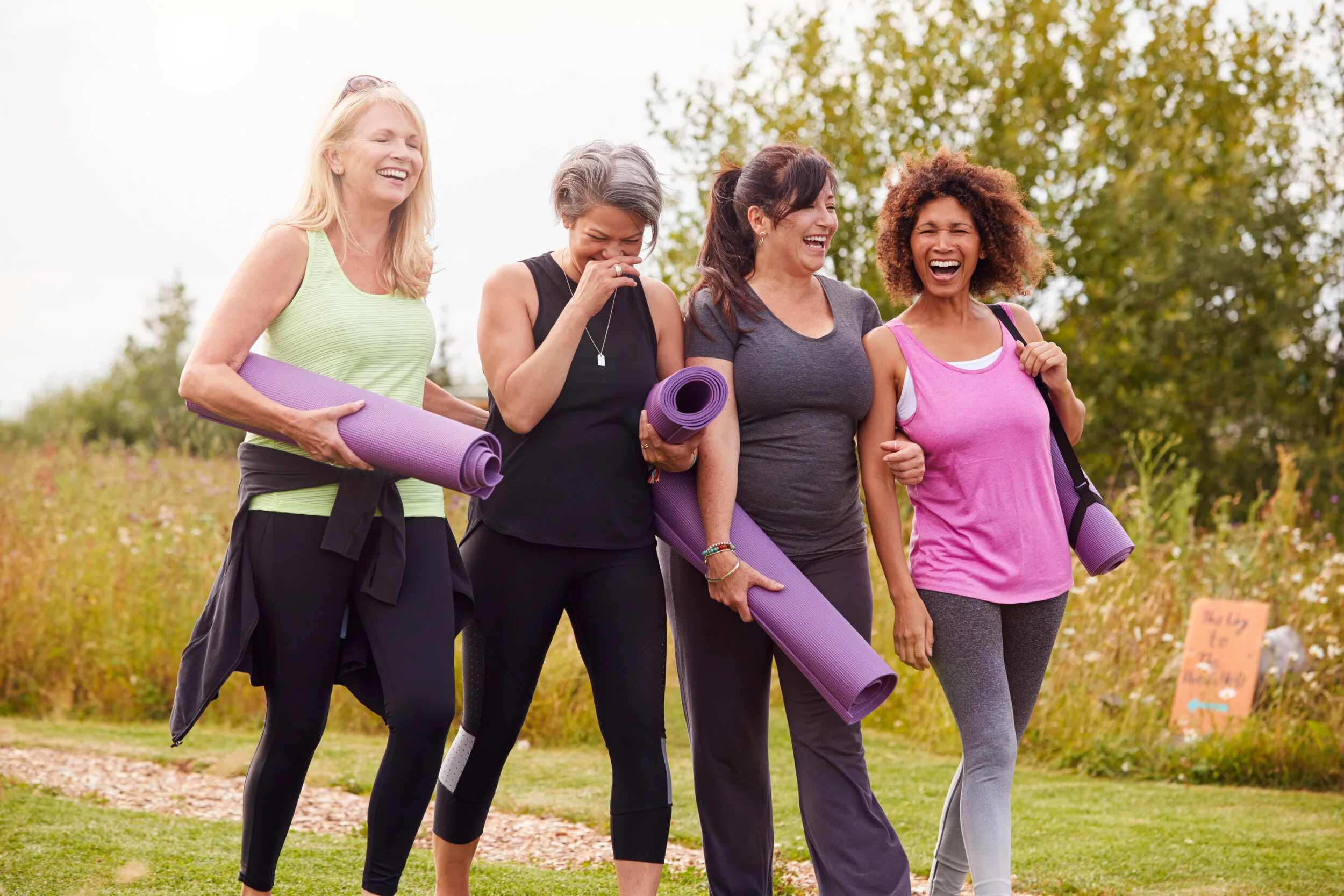 4 AMAZING BENEFITS YOU GET BY ADDING YOGA AND PILATES TO YOUR WORKOUT ROUTINE