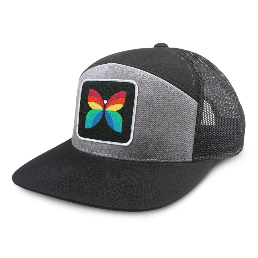    $34.75  Black Maple Trading Co.   7 Panel Flat Brim Trucker Cap / Casquette de camionneur à visière plate à 7 panneaux 