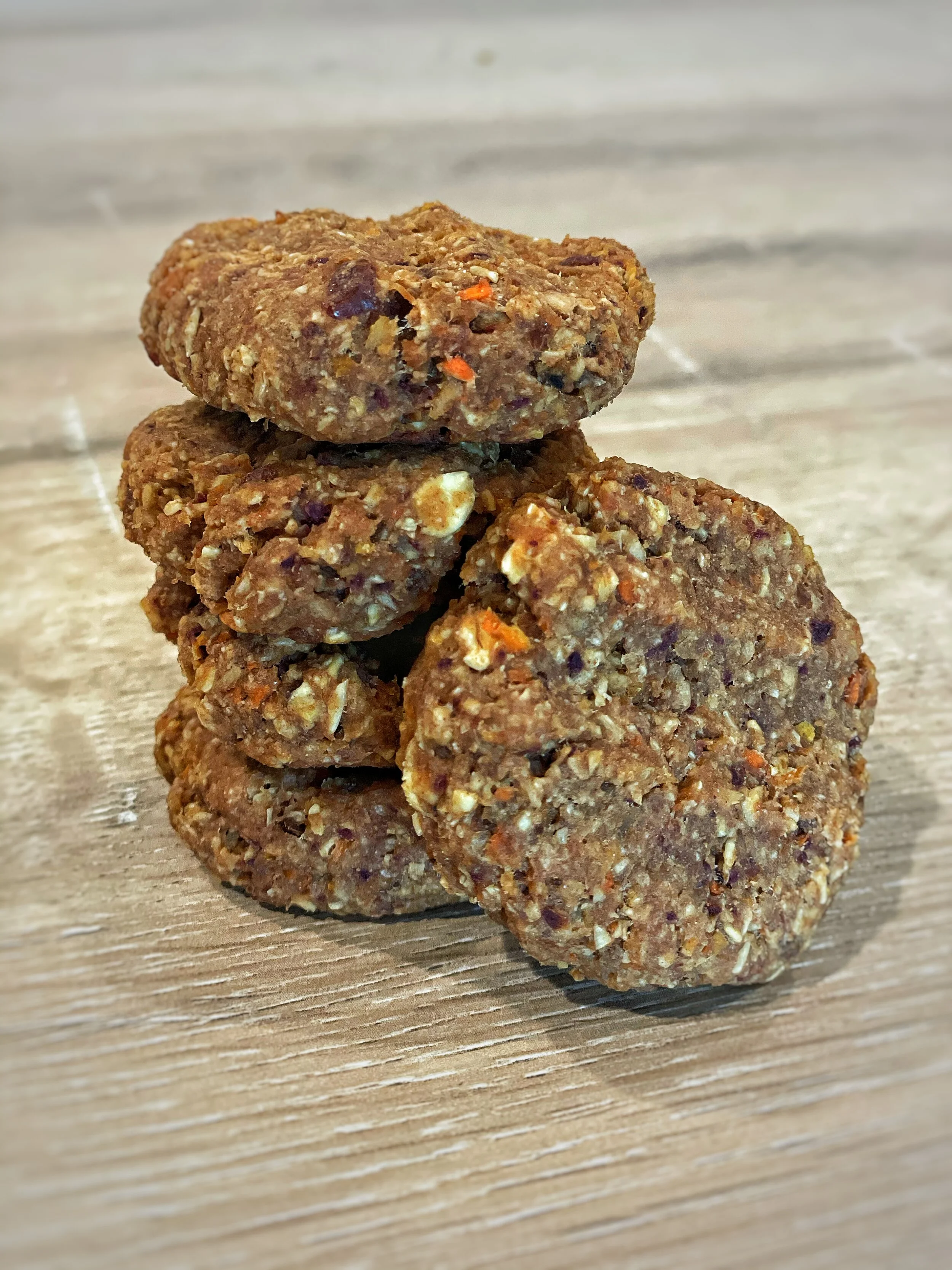 Carrot, Date & Oat Breakfast Cookies