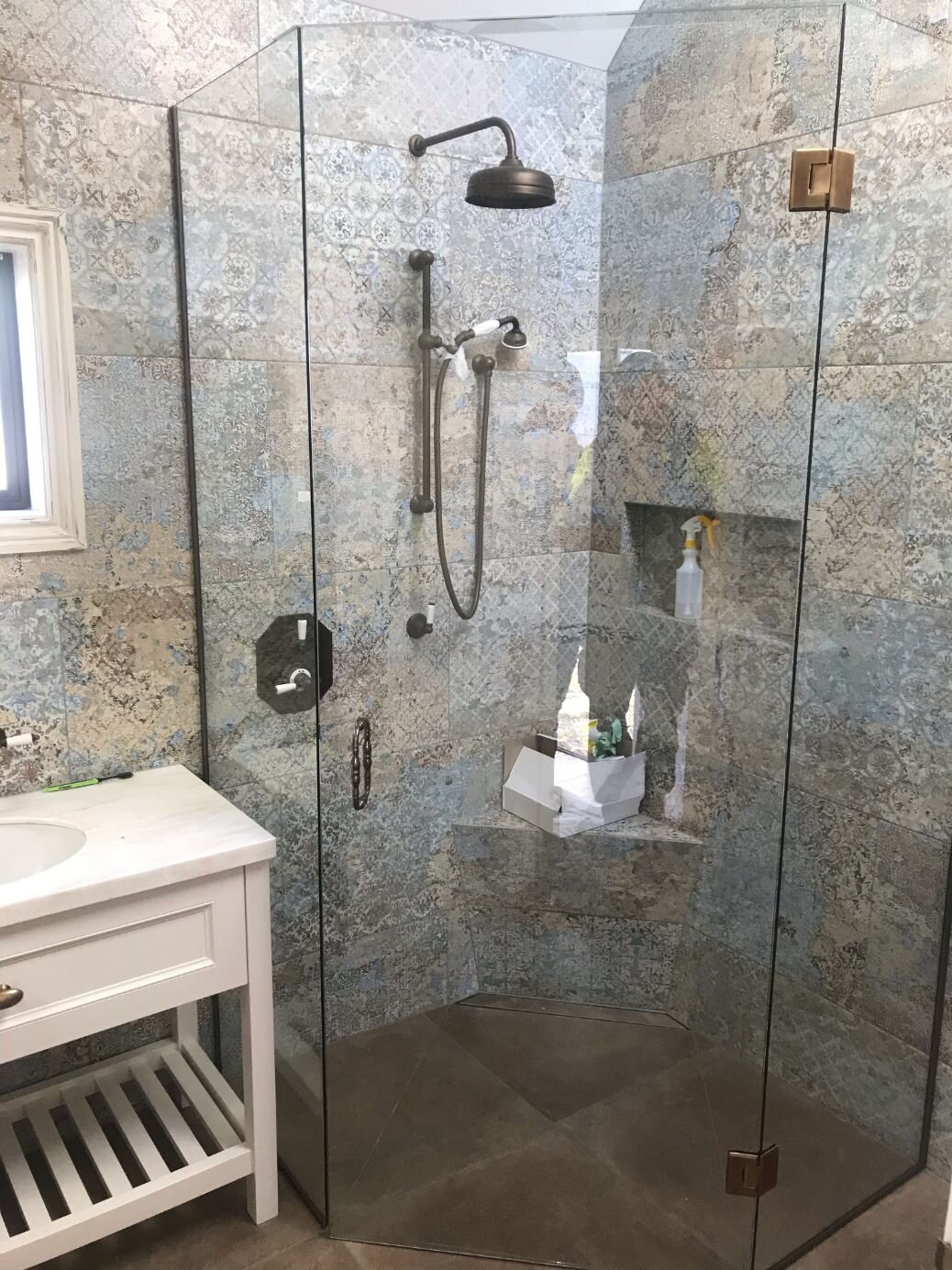 custom glass shower frameless.jpg