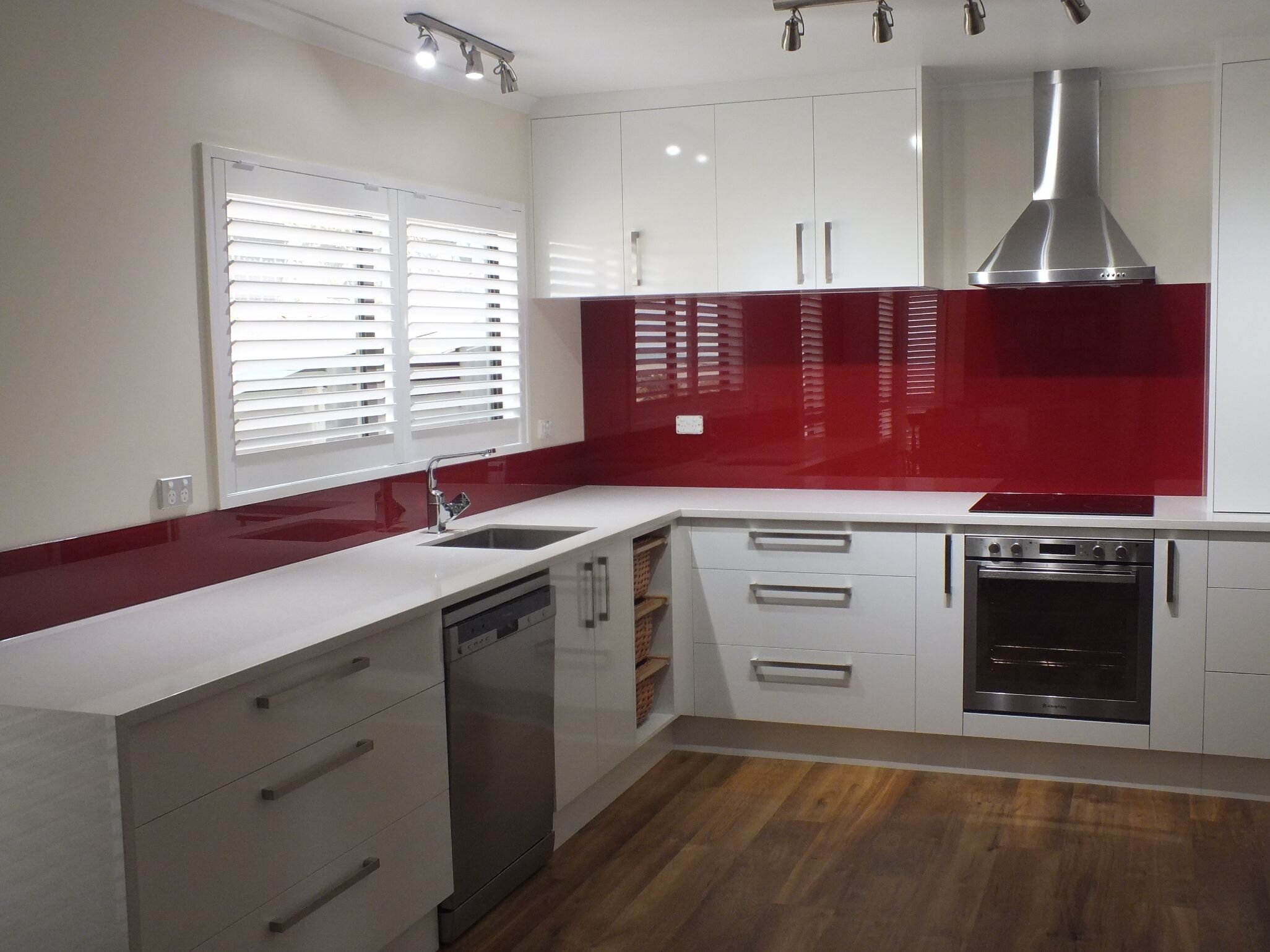 full kitchen splashback red.jpg