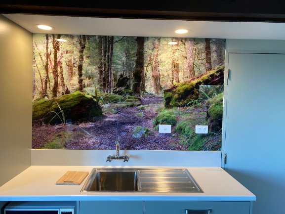 Richmond Glass nature splashback in kitchen.jpg