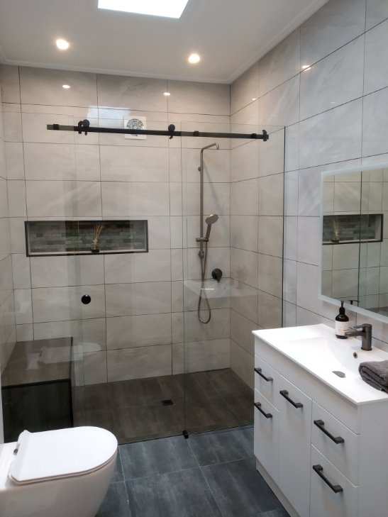 Richmond Glass sliding glass shower solutions.jpg