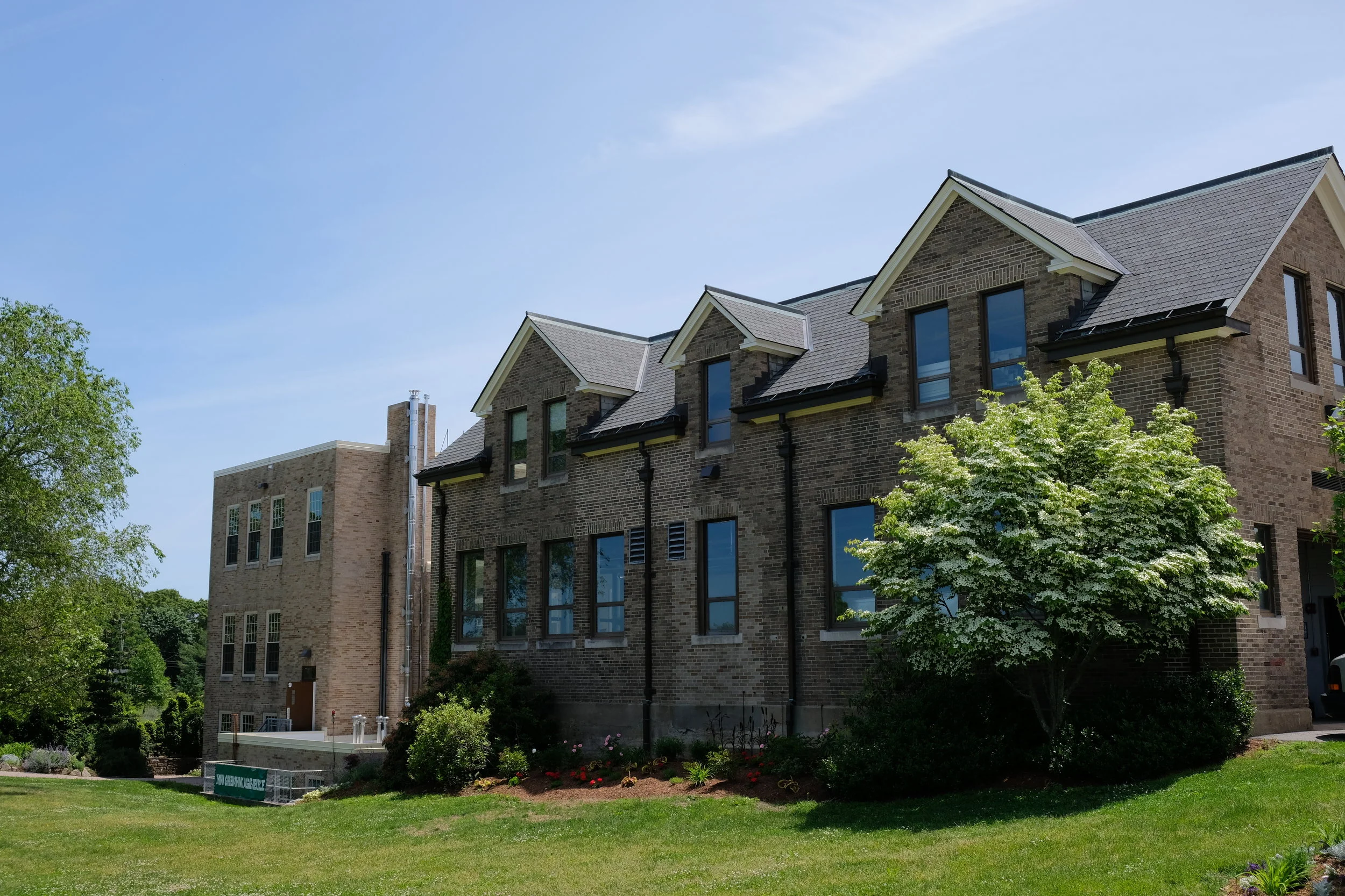  Facilities building and garages 