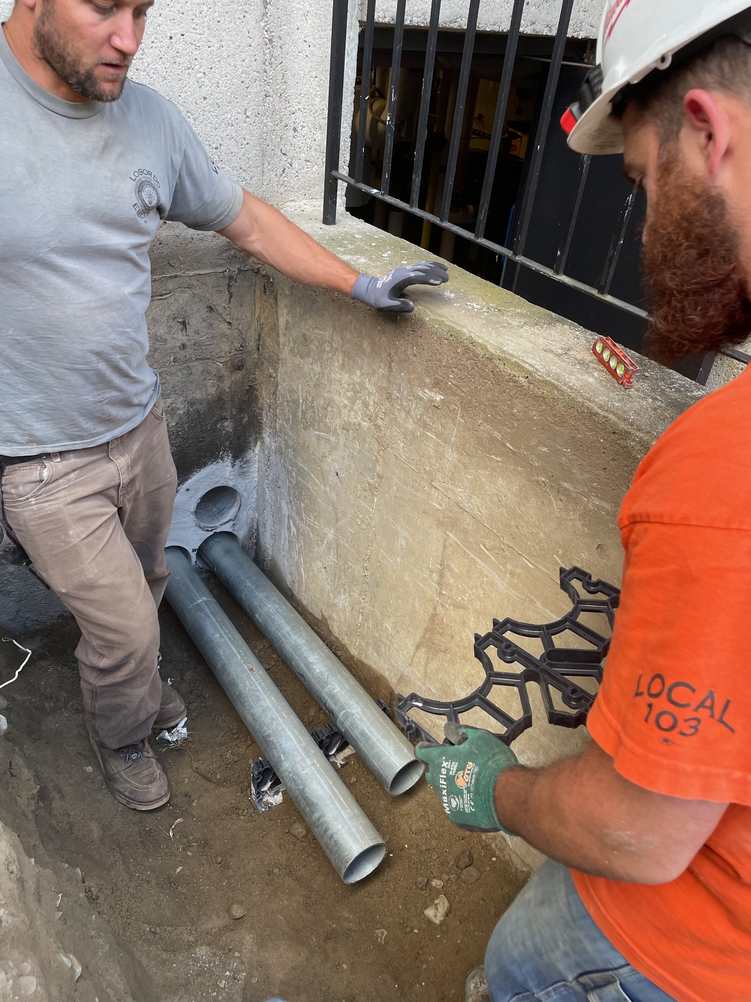 September 2022 - Losordo crew working on pipes leaving Town Hall