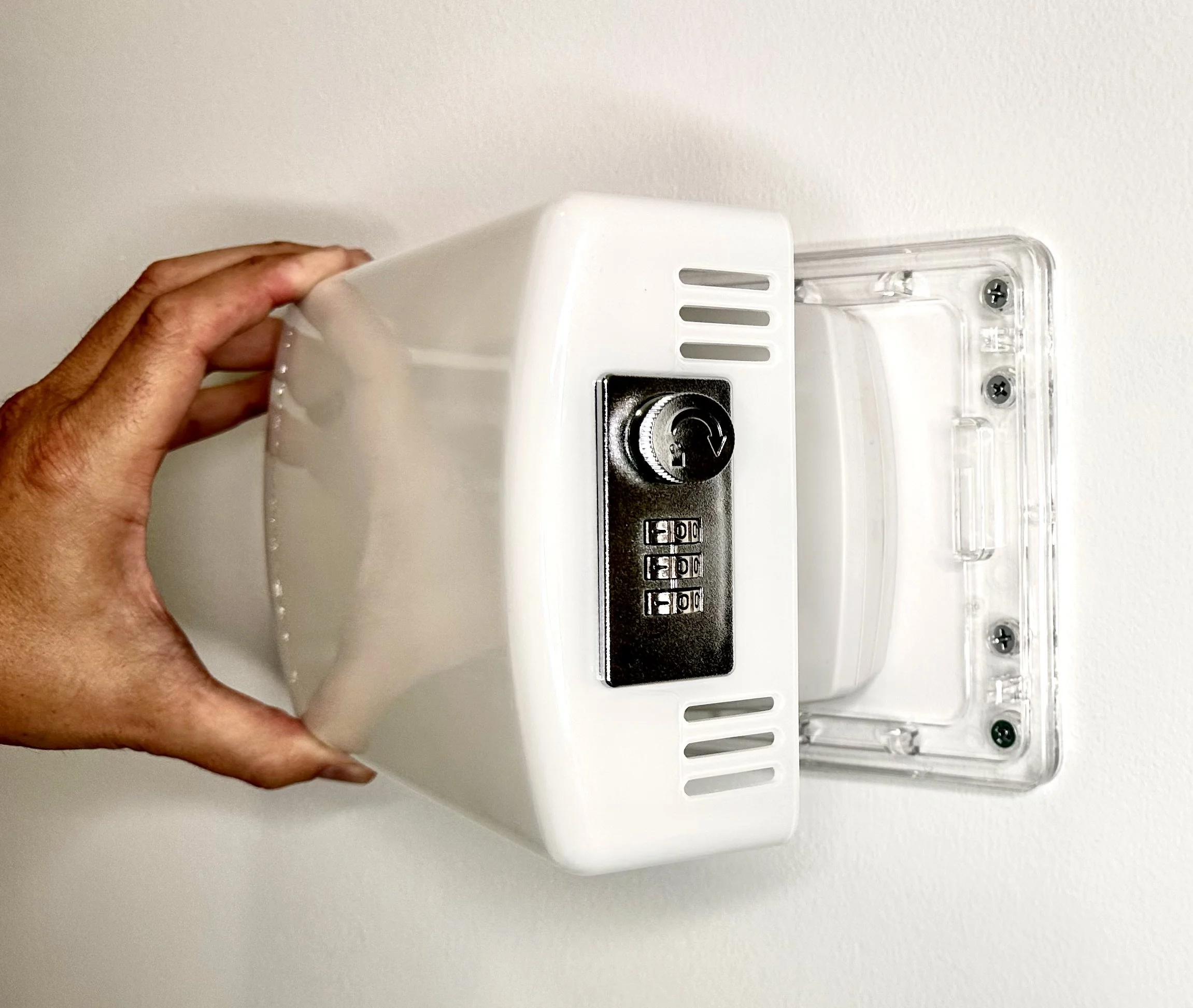 StatGuardPlus: Defending Your Comfort with Next-Gen Acrylic Thermostat Shielding