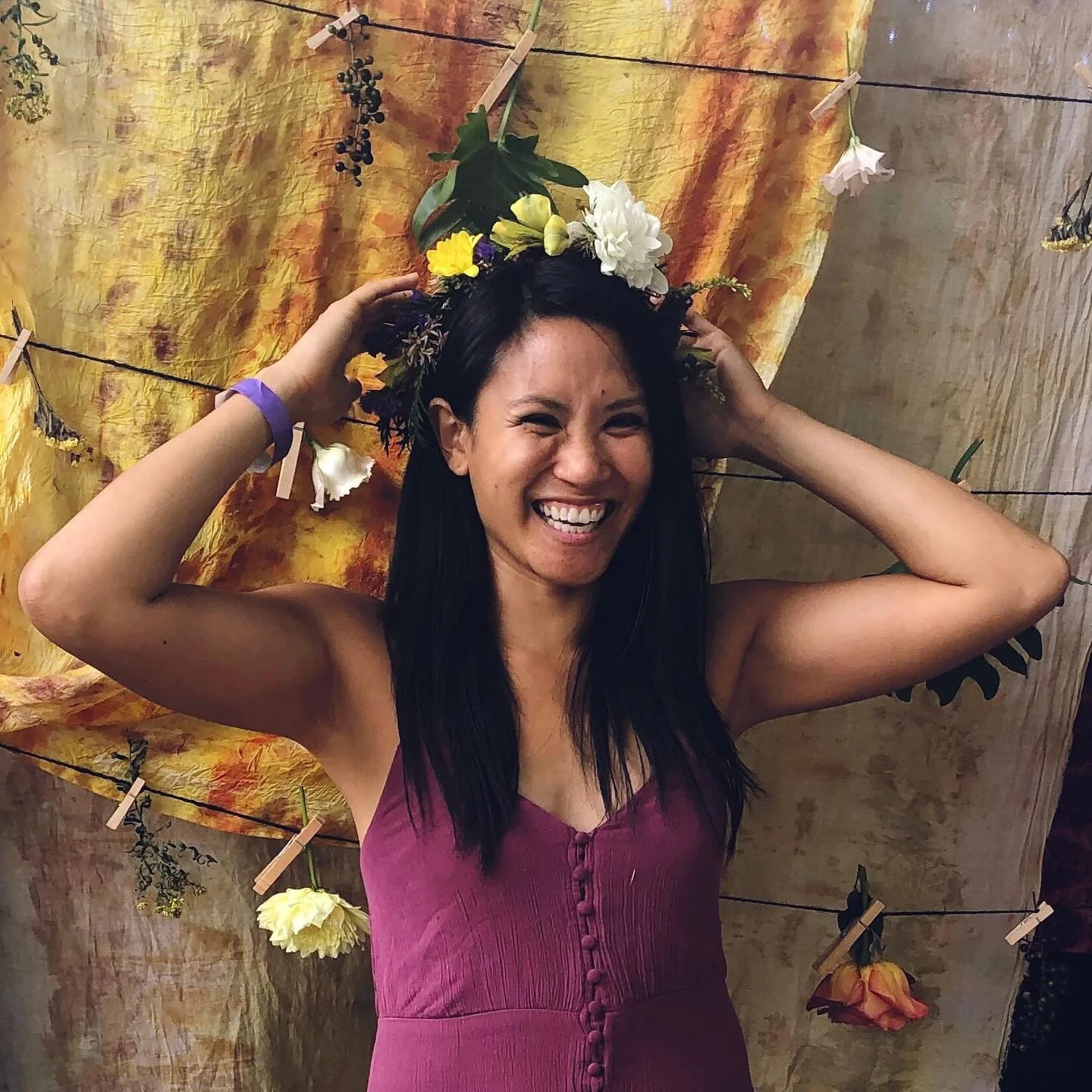 🌼 Embrace the Bloom! 🌼

If you know me, you know how much I love flowers. And the process of blooming. Transformation. Ever evolving. Bringing forth the sweetness that is inherent in you. Feeling it and witnessing it. Spring is amazing. 

So of cou