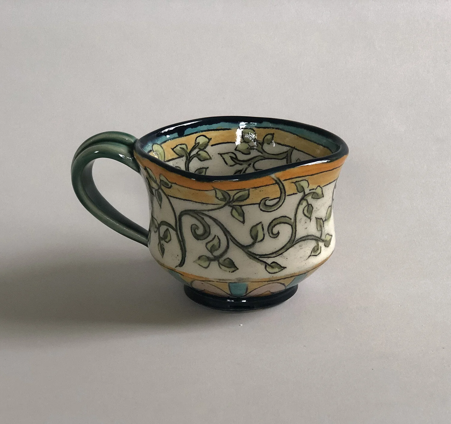 Vine mug.jpg
