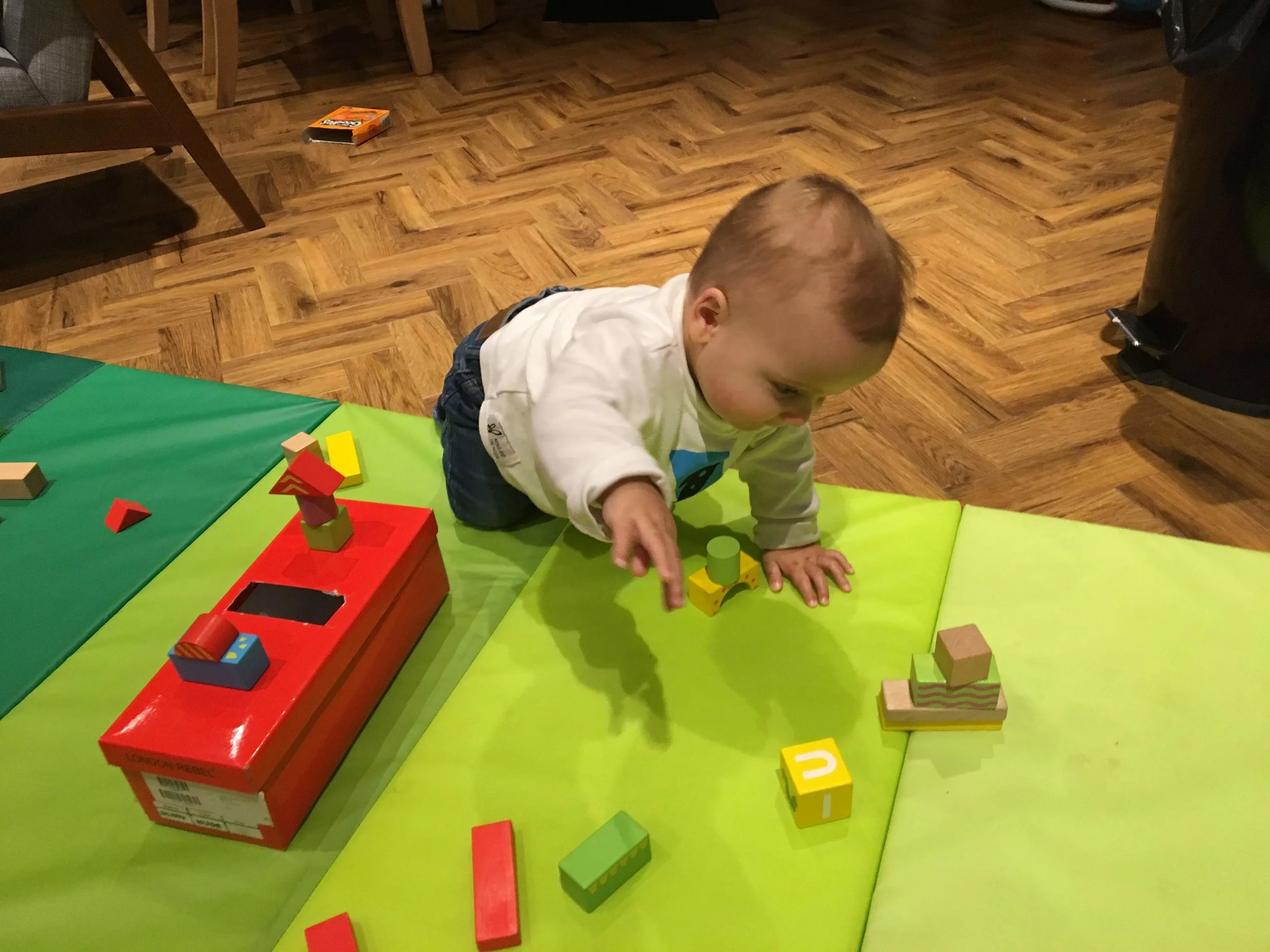 Simple Baby and Toddler Motor Skill Activity Fun Idea for Home — Little Hands Learning