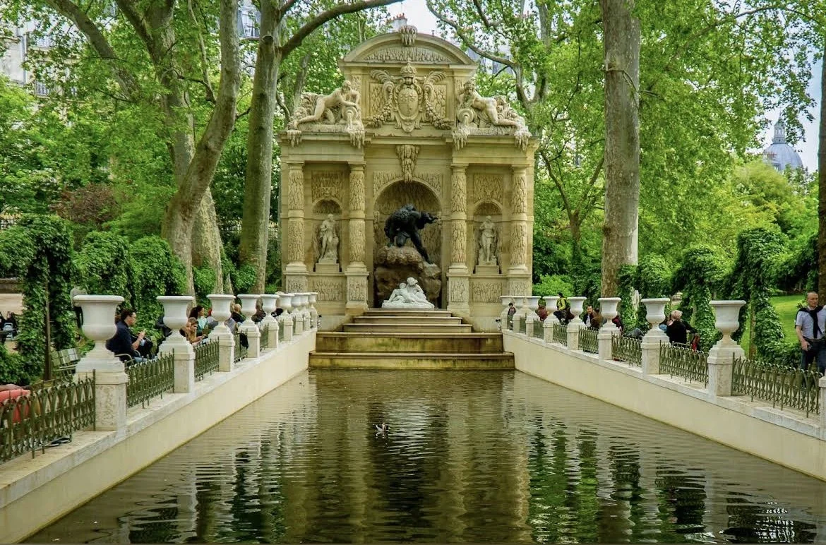 medici fountain, lux gardens.jpg