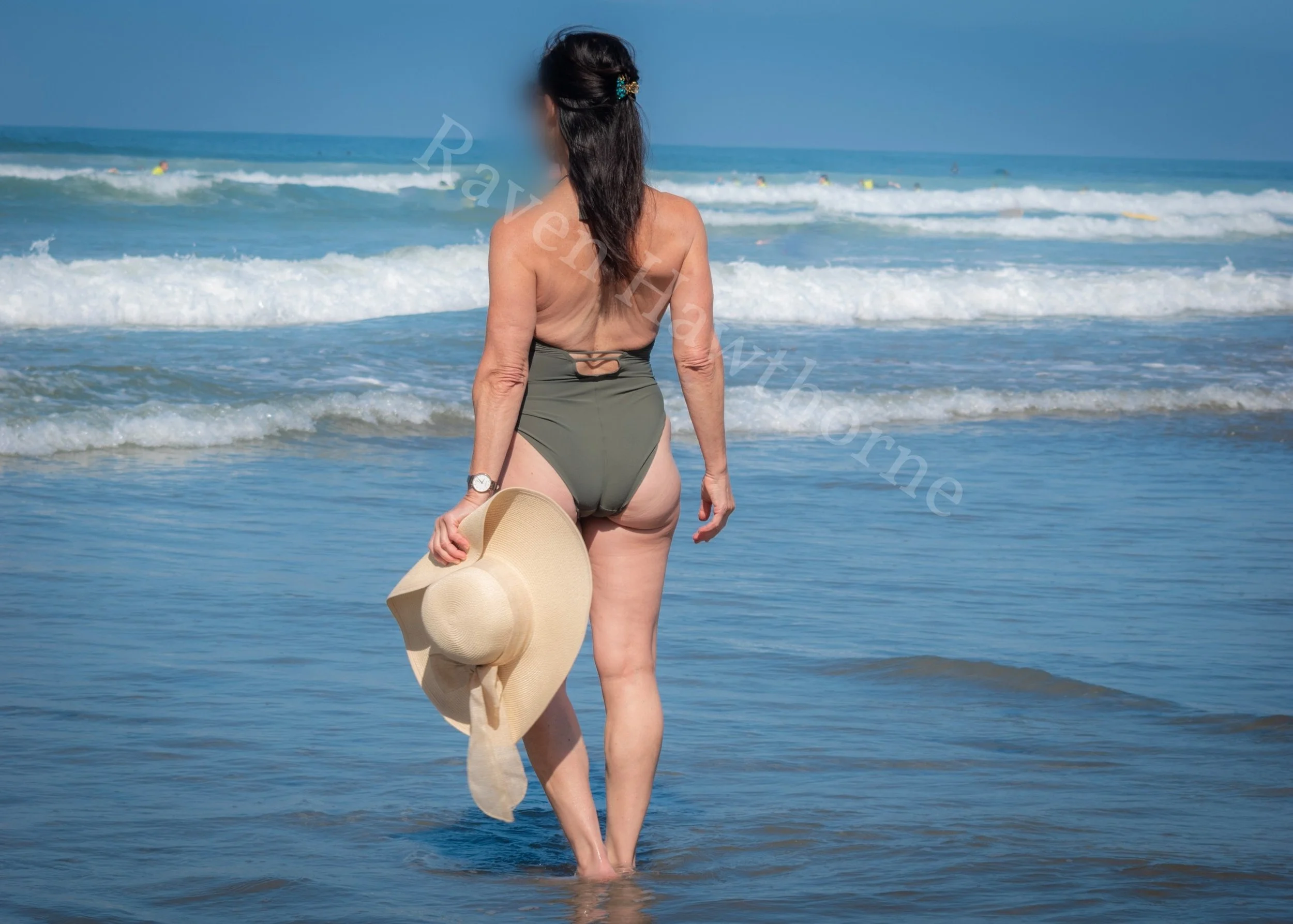 Raven beach onepiece back.jpg
