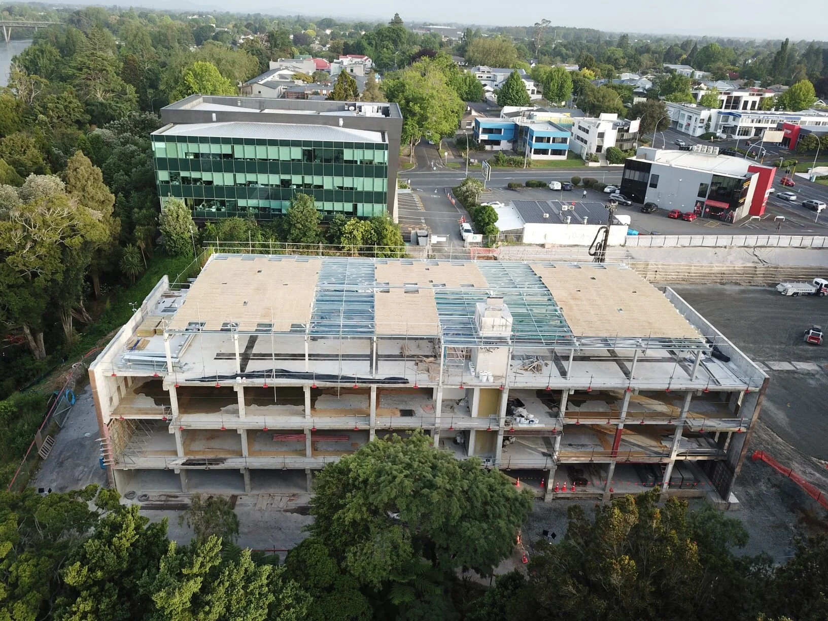 South view of Hills Residence.JPG