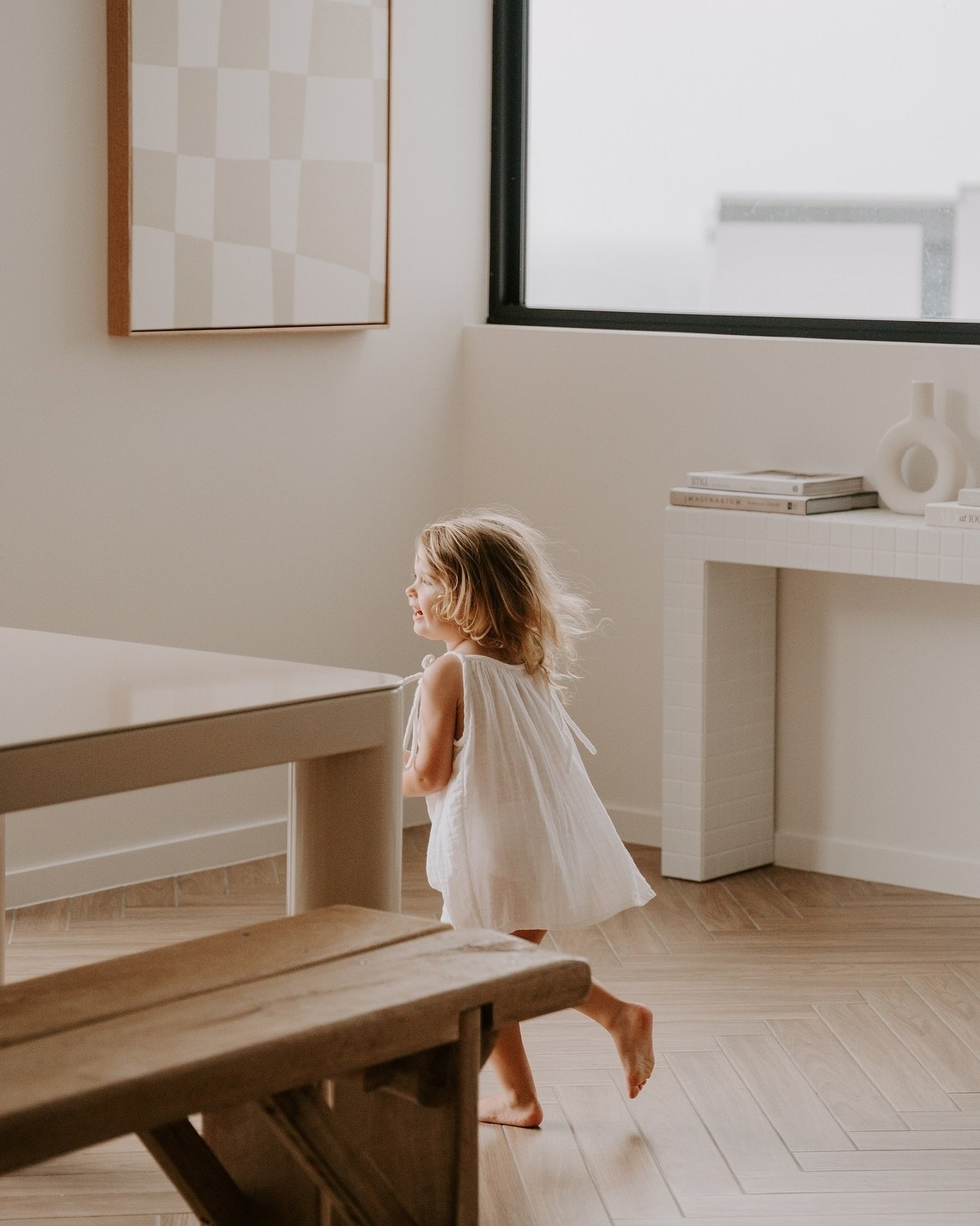 Empowering Single Parents ~⁠
⁠
Single parents face unique challenges and responsibilities in nurturing kindness at home. Despite the demands of balancing work, household tasks, and childcare on their own, single parents have an incredible opportunity