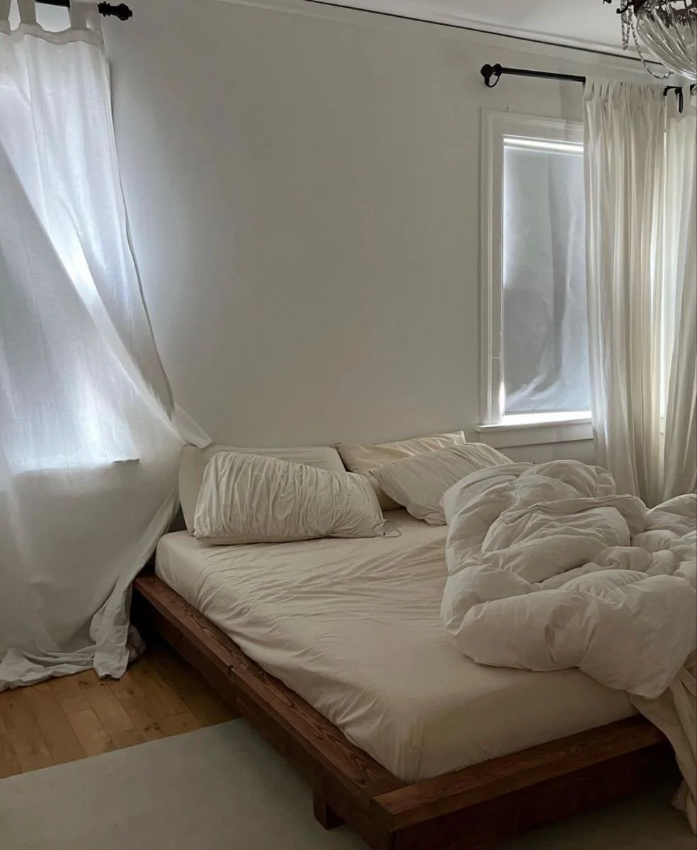 From Restless to Restful: Managing Overthinking and Anxiety Before Sleep