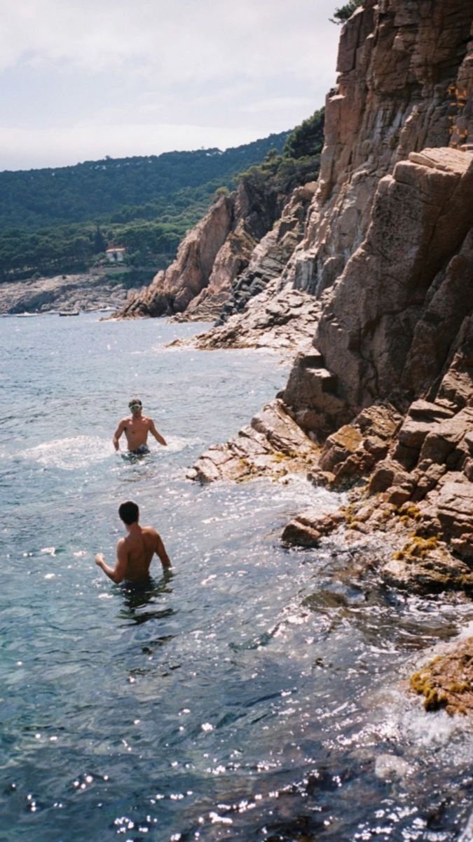 The Hidden Signs: How Men’s Mental Health Often Looks Different