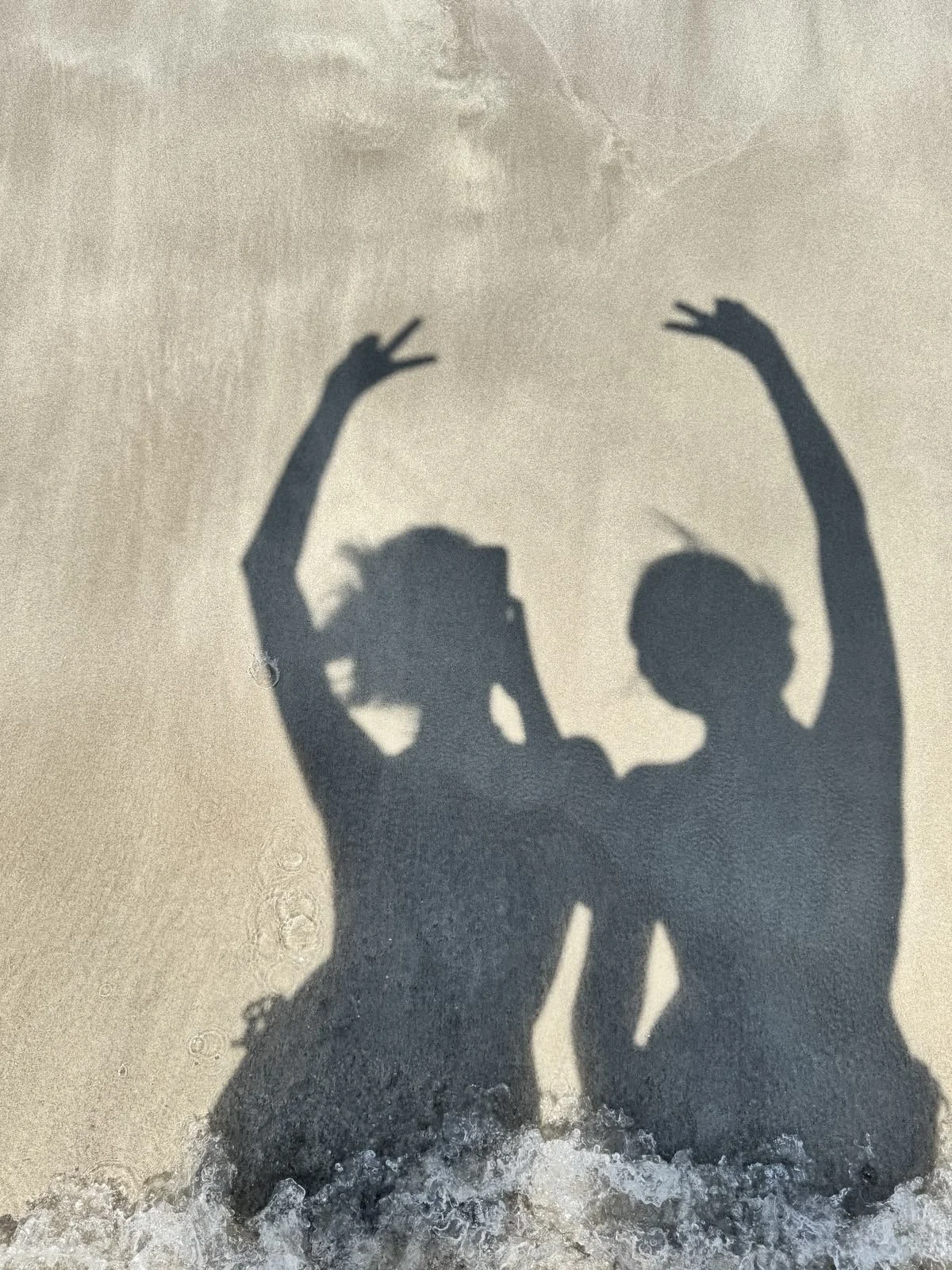 The Holding Power of Old Friendships: Why Reaching Out Is a Sign of Strength, Not Weakness