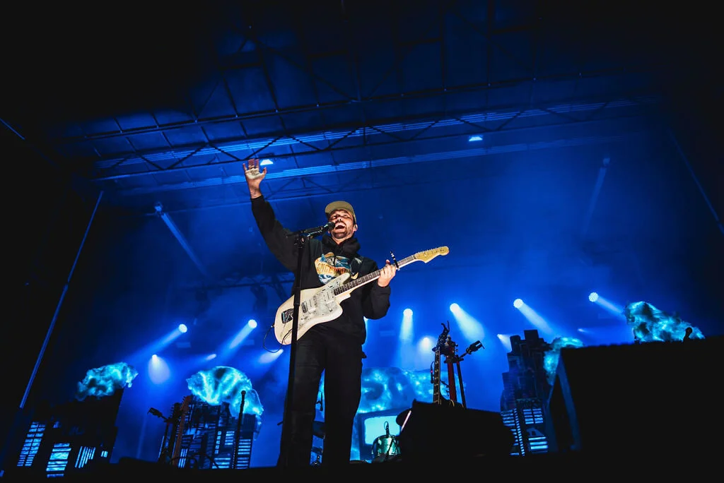 Forestcitymag.mr.shakeygraves-12.jpg