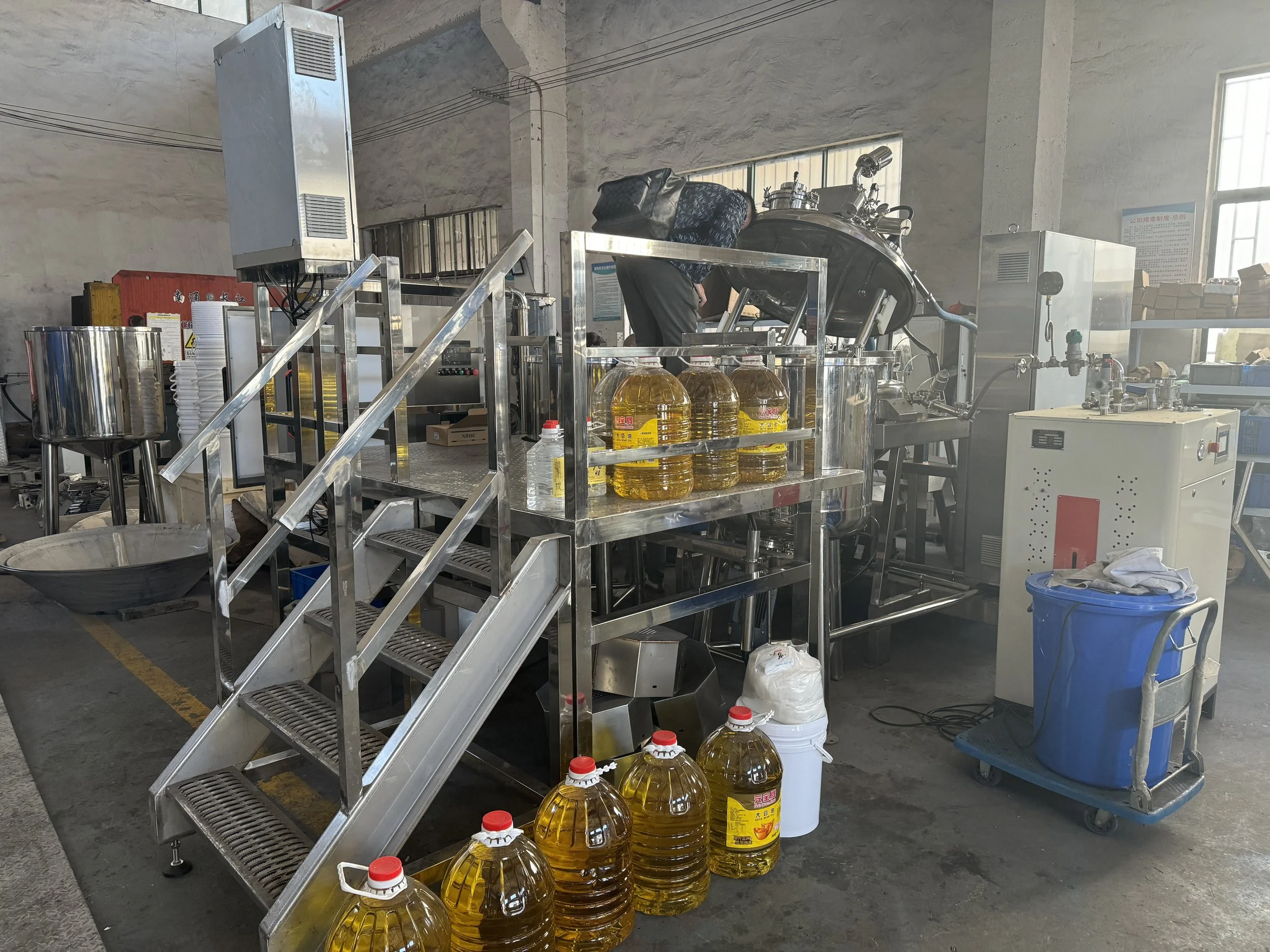 Indonesia partner inspected our factory and make Mayonnaise production testing&nbsp;