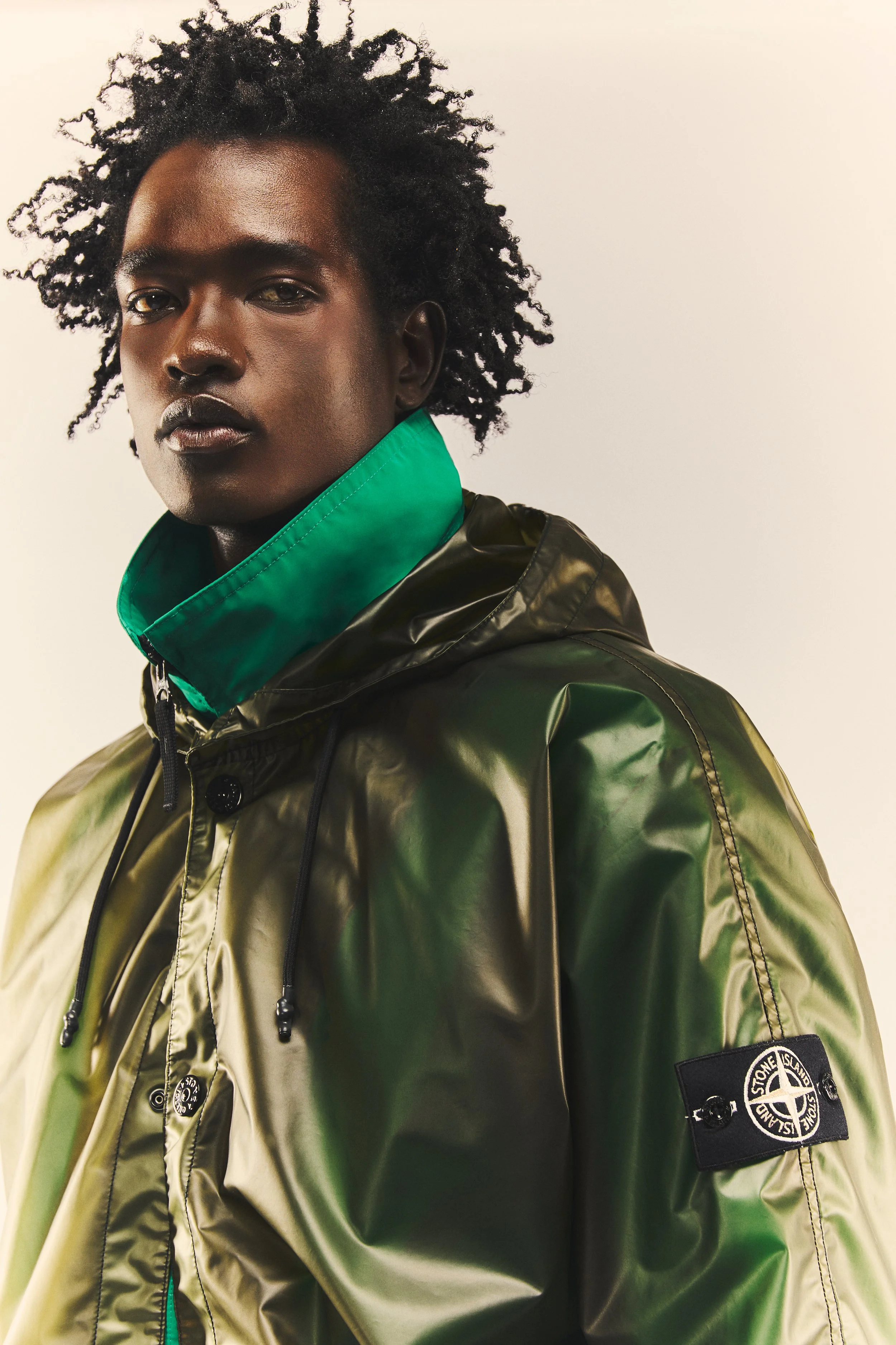 end-stone-island-green-coat-unisex-pub-K2S154100129S0243-20-10-15-hr10.jpg