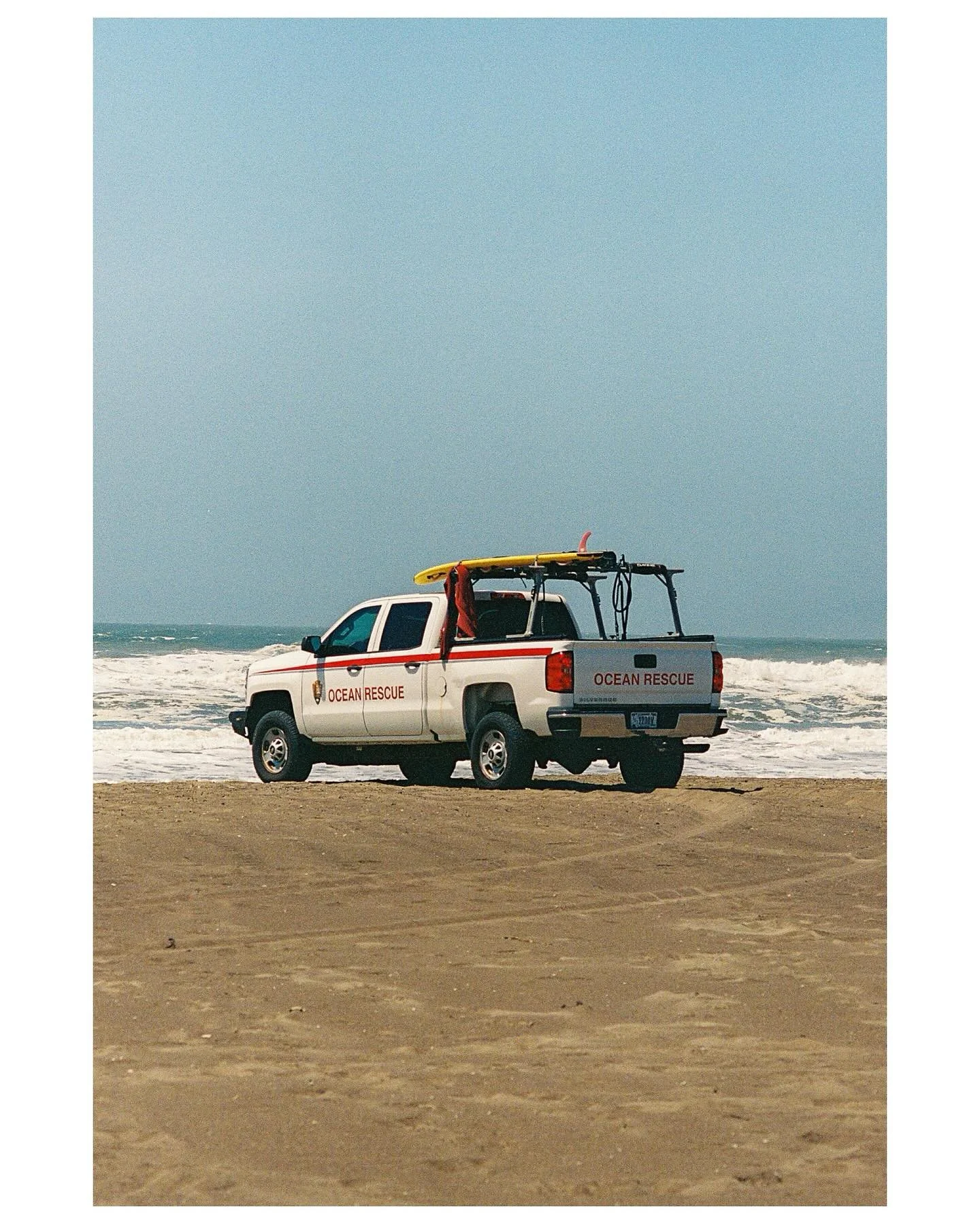 The summer’s out of reach 
π·: Olympus OM-1n
ποΈ: Kodak Portra 400
#filmphotography #shotonfilm #35mmfilm #analogphotography #oceanbeach #sanfrancisco #olympusom1n