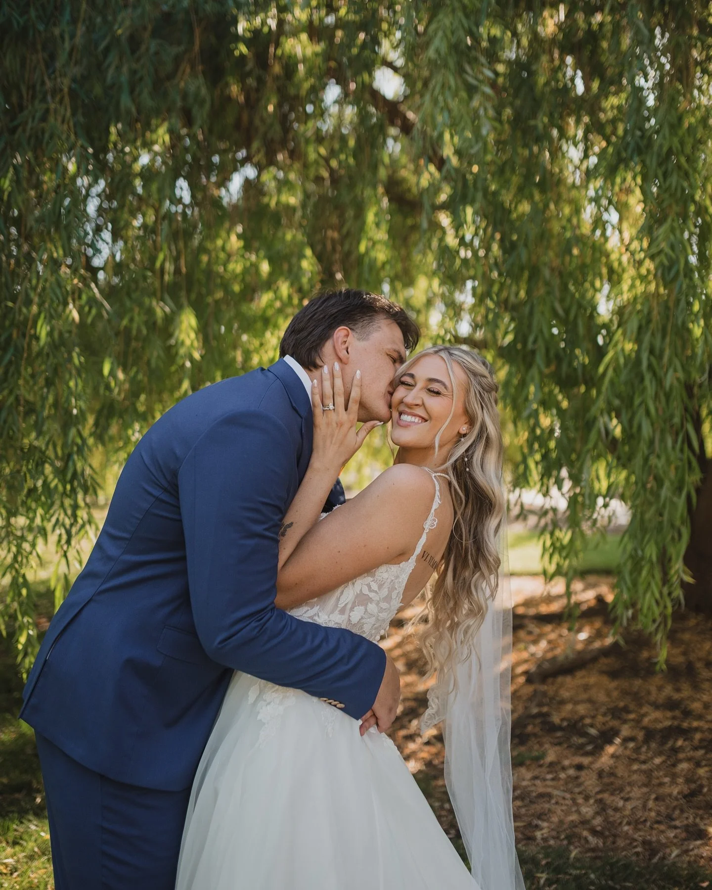 The Hydes🫶🏼

Feel so lucky to have captured the prettiest days for one of the cutest couples🩷