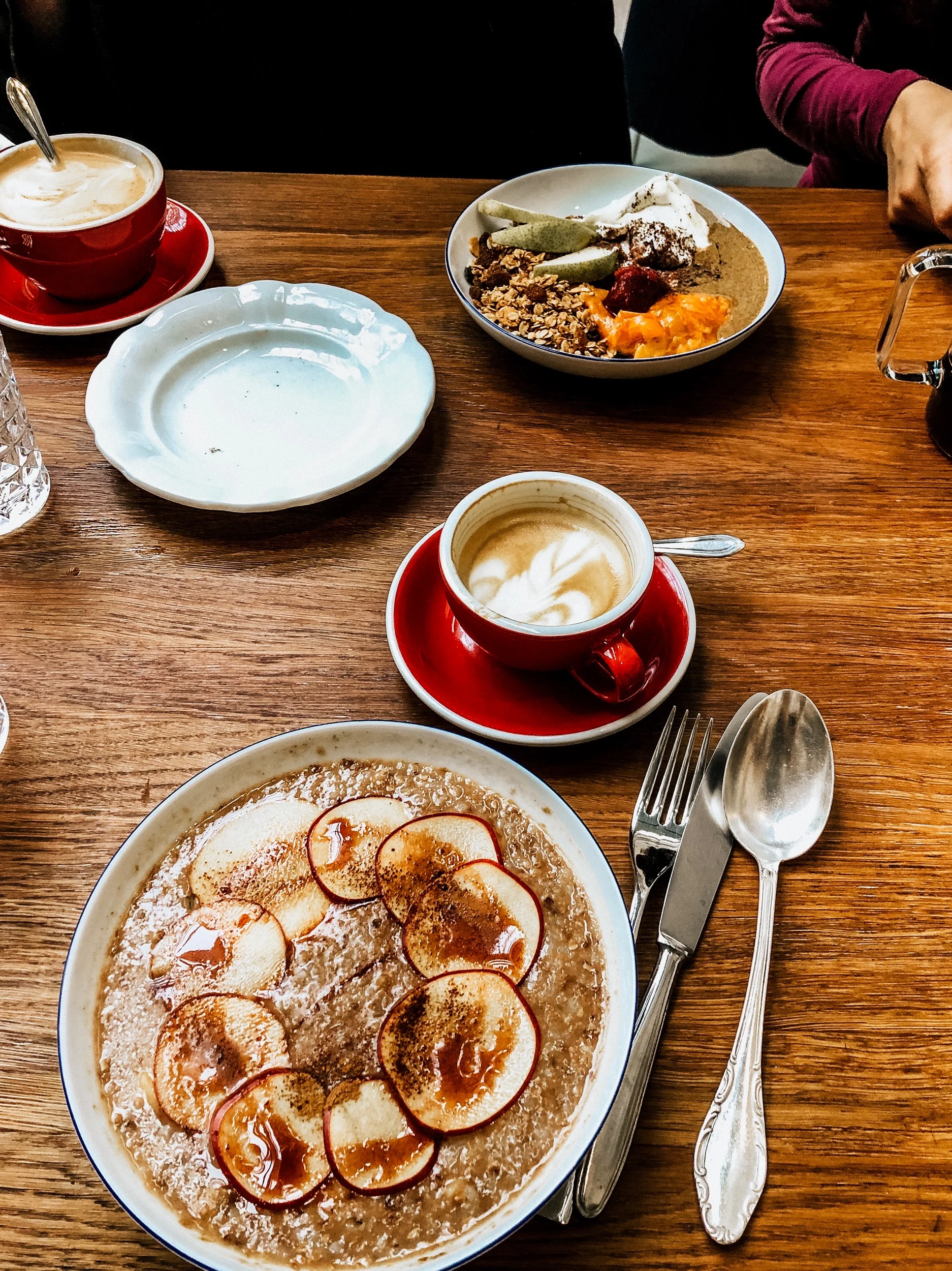 MUST EATS IN PRAGUE: ESKA