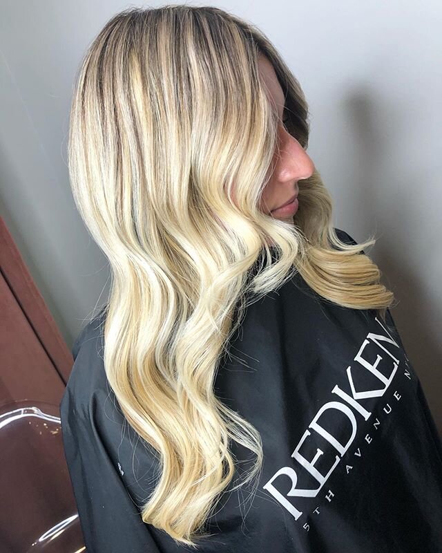 🌸HEY GUYS SO EXCITED TO SEE YOU ALL 🌸 please be patient , as of right now i will answer every one in order 💌clients that had previous appointment cancellations due to 🦠COVID-19 will be taken first priority please call📞 the salon or 📥message me 