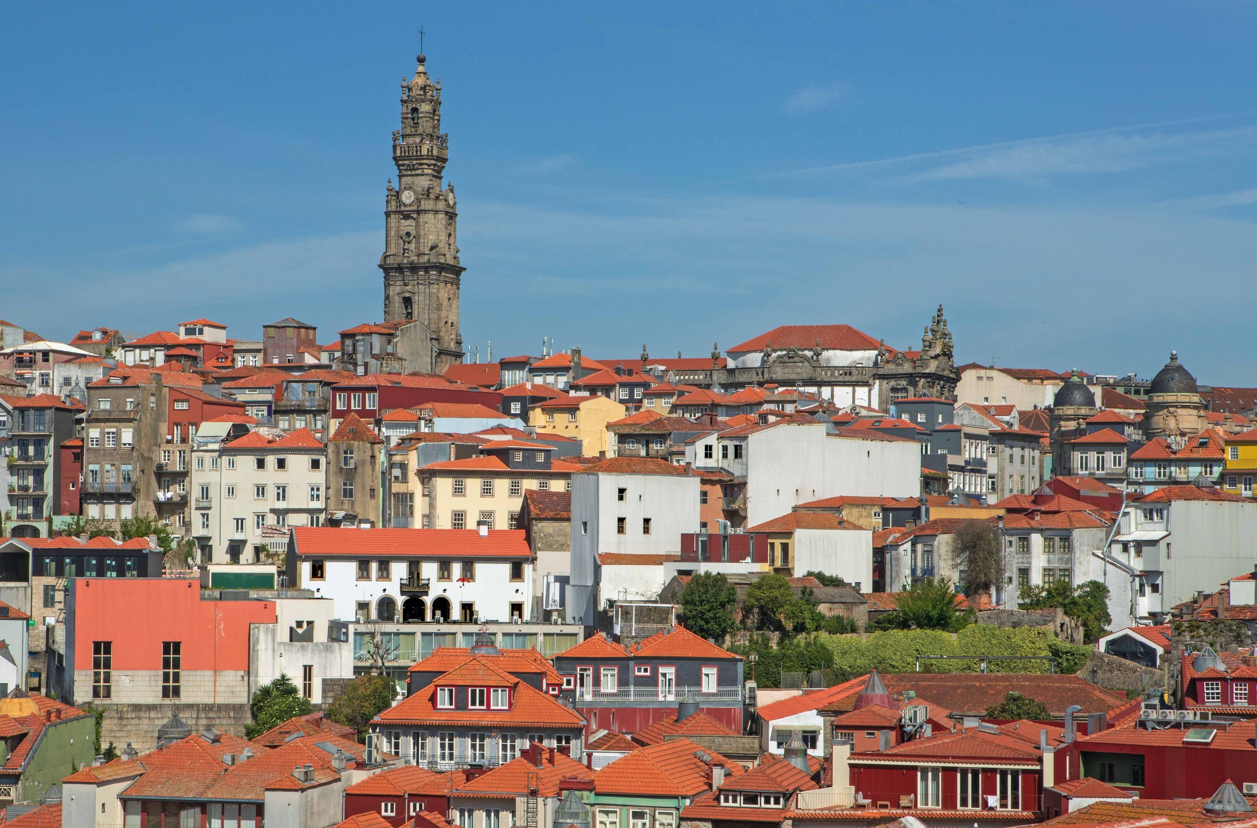 Torre dos Ciérgos, or Ciérgos Tower (Porto)