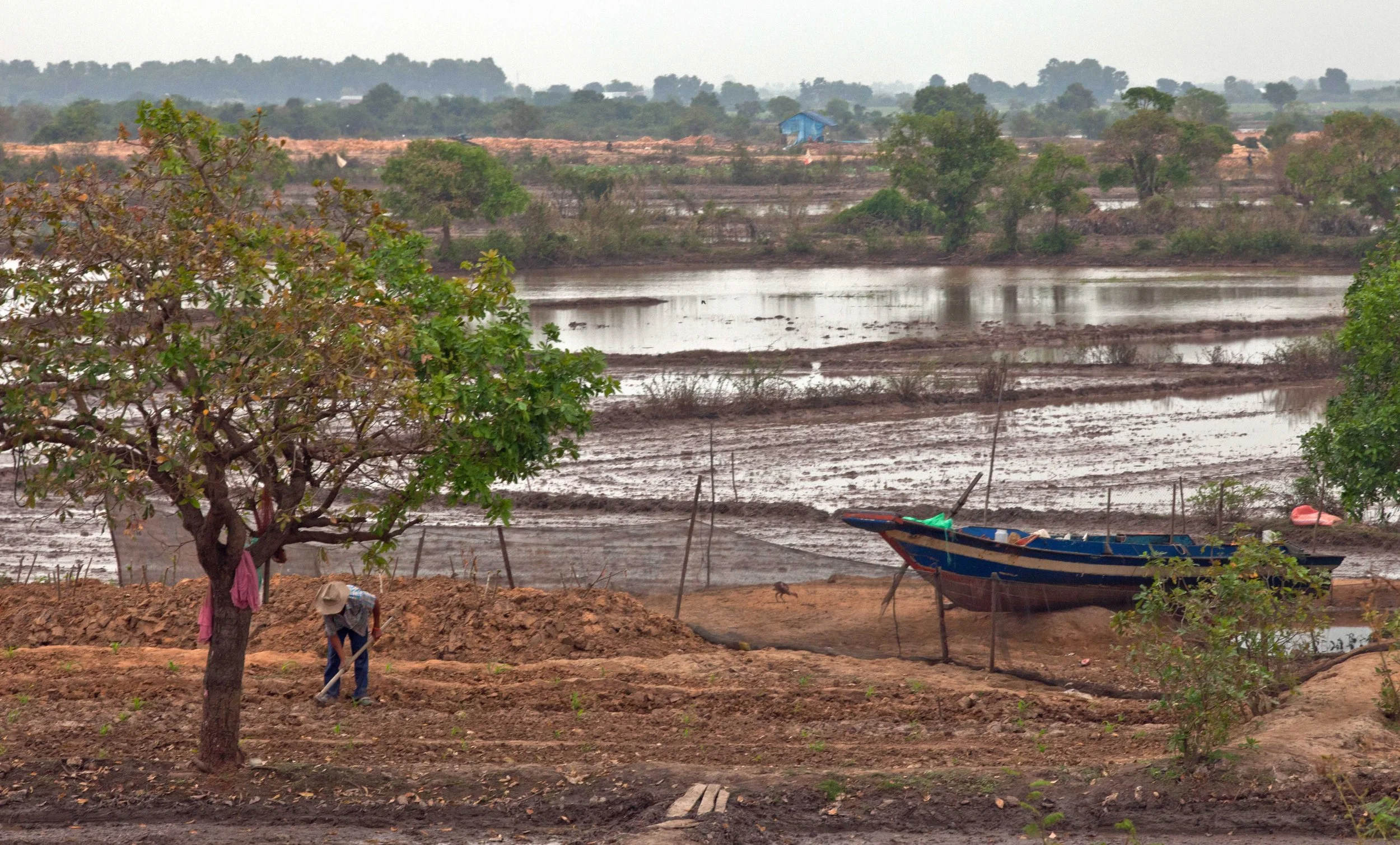  Cambodian countryside 