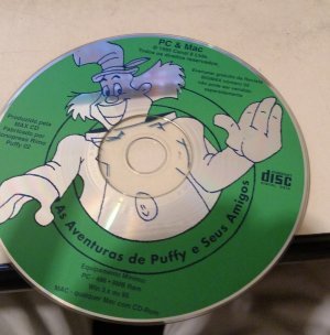 Dois joguinhos da infância que joguei em um CD com um monte de