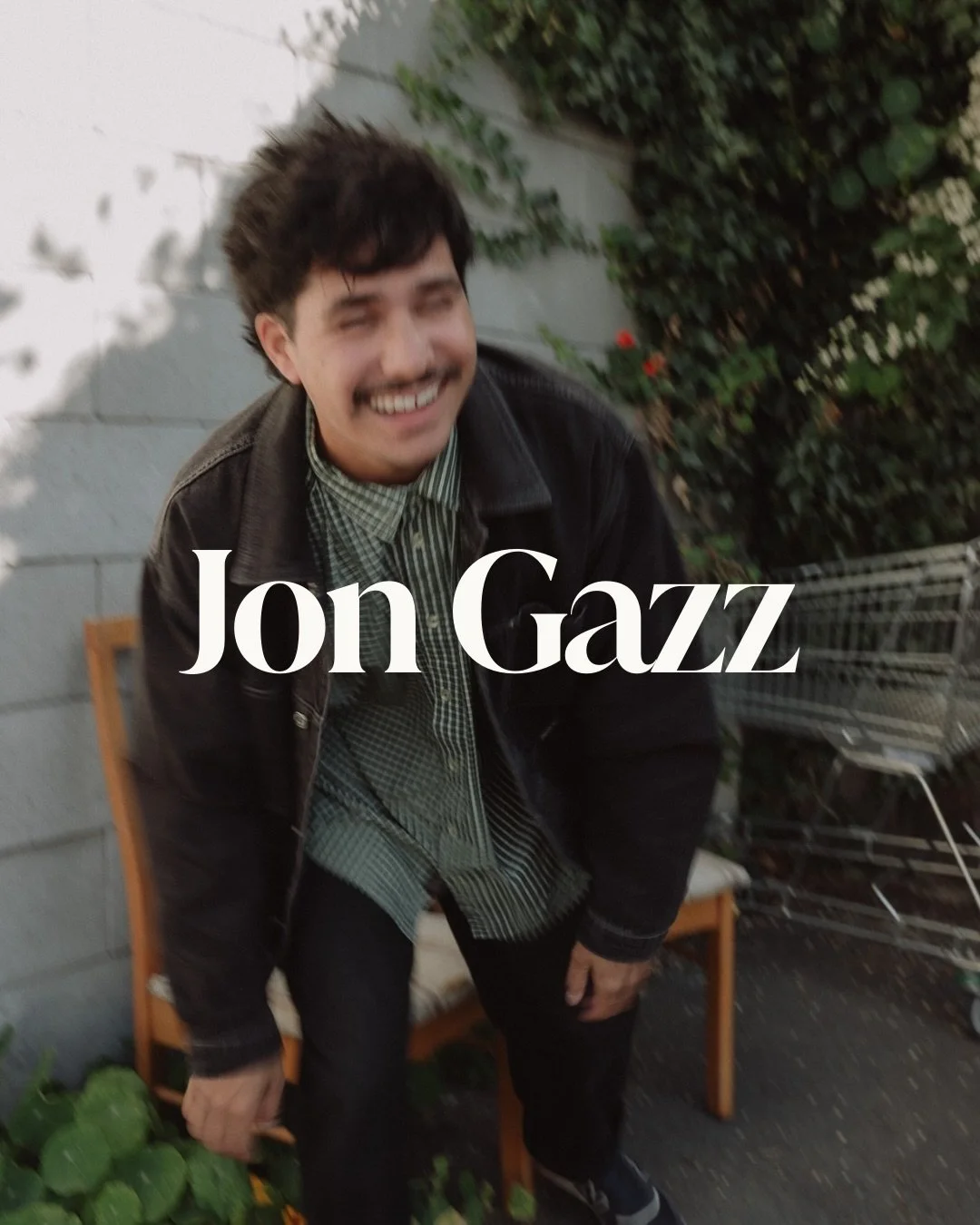 Hey, I&rsquo;m Jon Gazzignato. A full-time wedding and elopement photographer. Based in Tasmania, I travel anywhere in Australia and internationally to capture weddings.

✨ Cool couples and considered celebrations ✨

I&rsquo;m here for the good times