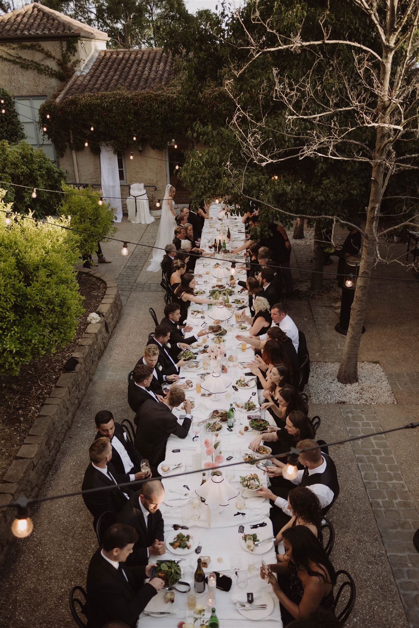 real wedding at villa howden in hobart