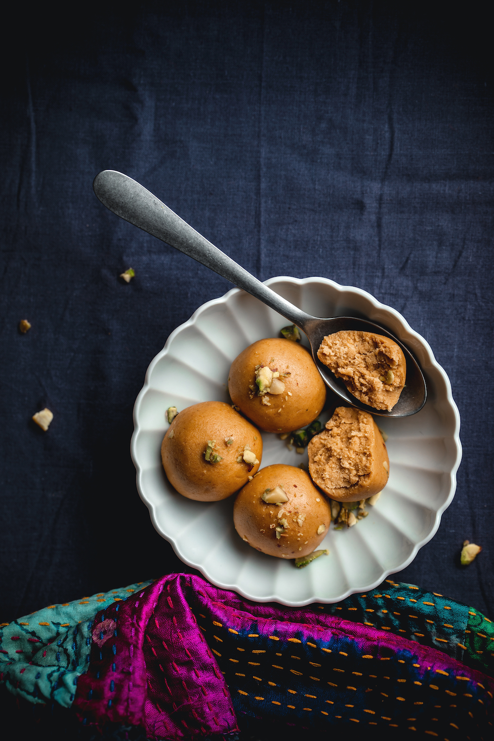 Besan Laddoos