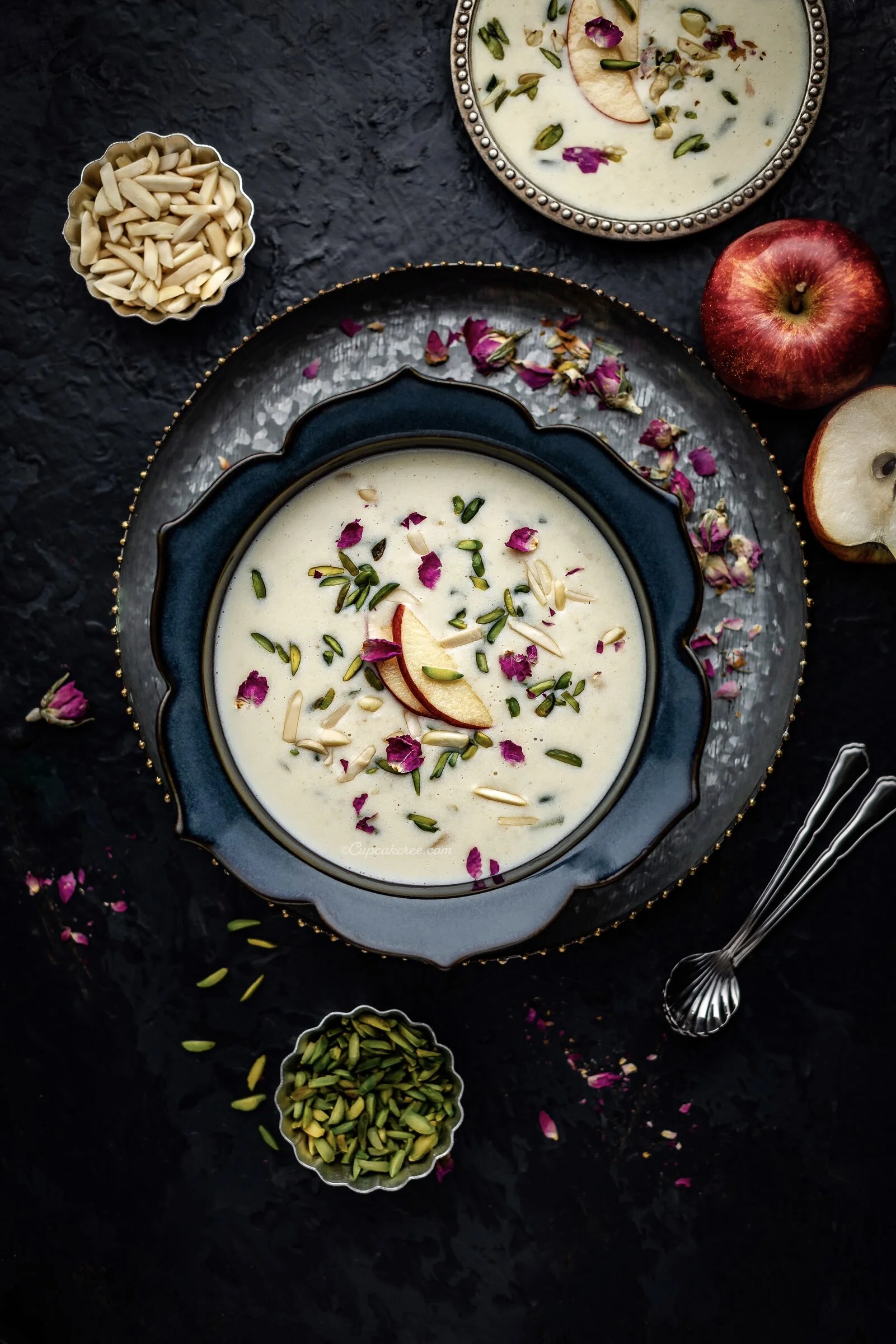 https://images.squarespace-cdn.com/content/v1/5cef7b136434550001a53d10/1616165673860-RPSQJO3RBOF3HEL9M2JP/apple%2Bkheer-6.jpg