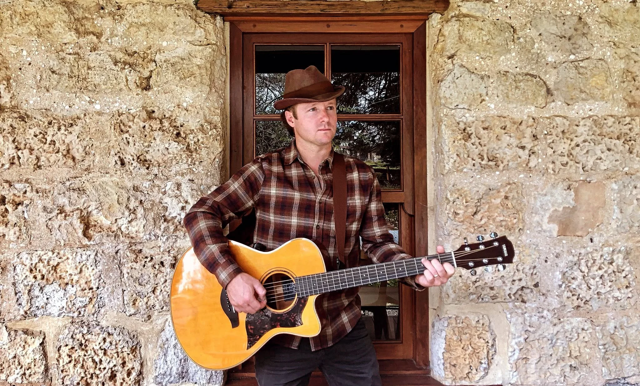 Scott Peace live at Bush Shack