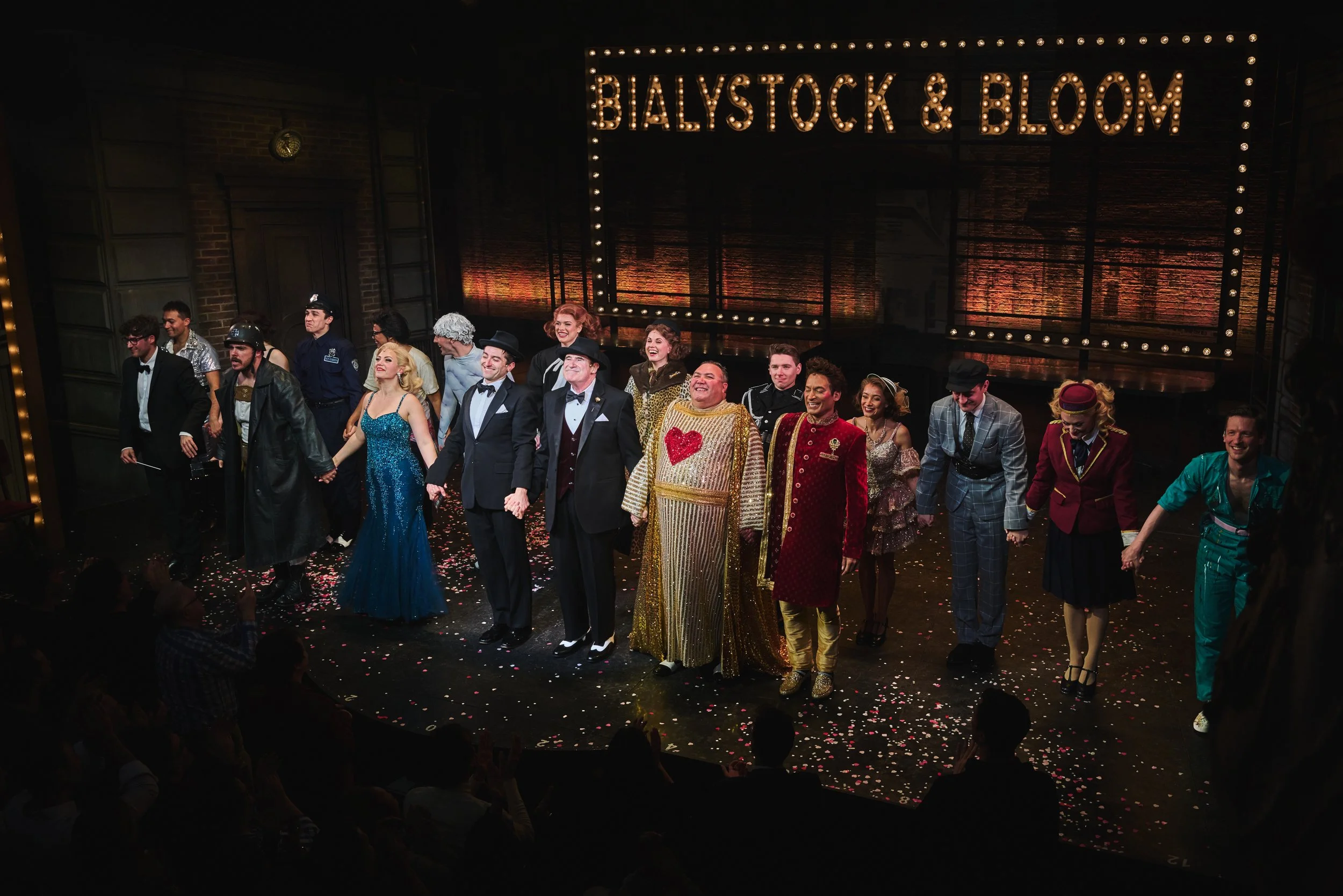 783_KMPR_THE_PRODUCERS_CURTAIN_0389.jpg