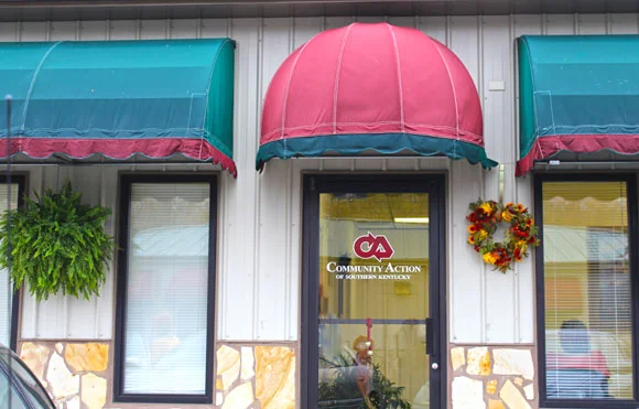 Community Services 109 Ashley Plaza Circle Morgantown, KY 42261