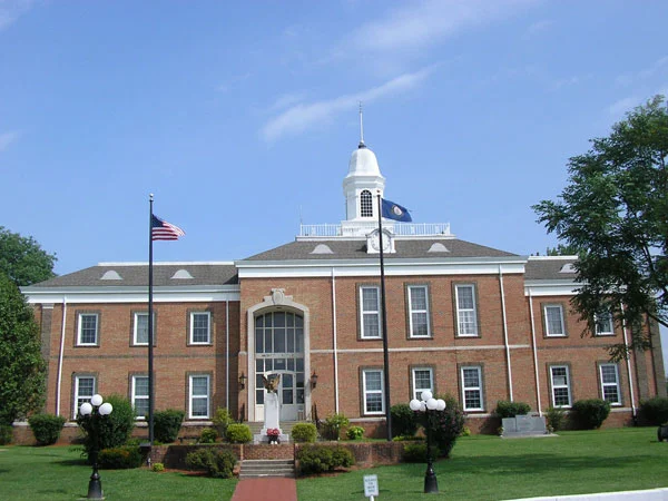 Community Services 200 N. Main St. (Courthouse) Tompkinsville, KY 42167