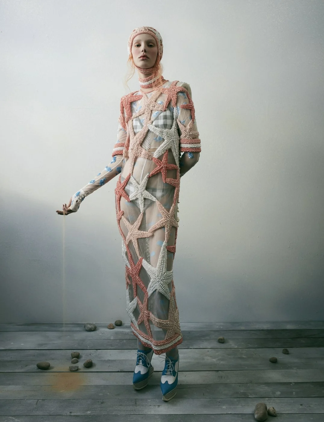 HUNGER 16 X LEA NIELSEN
