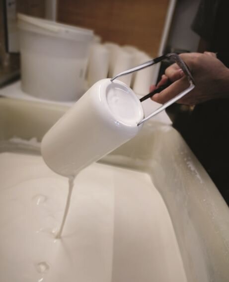 Glazing the inside of a vase